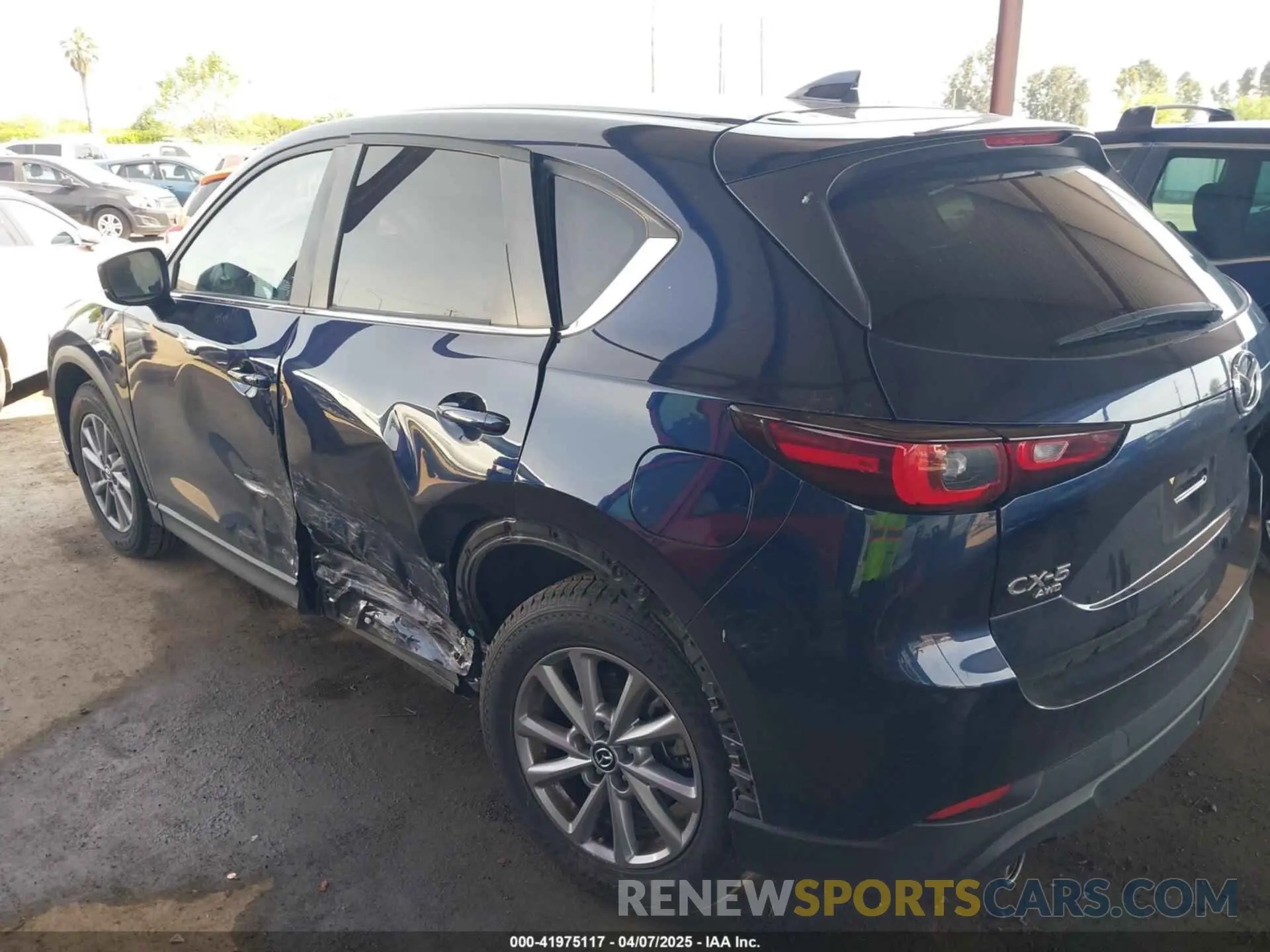 3 fotografías del automóvil dañado JM3KFBBM8N0597464 MAZDA CX-5 2022