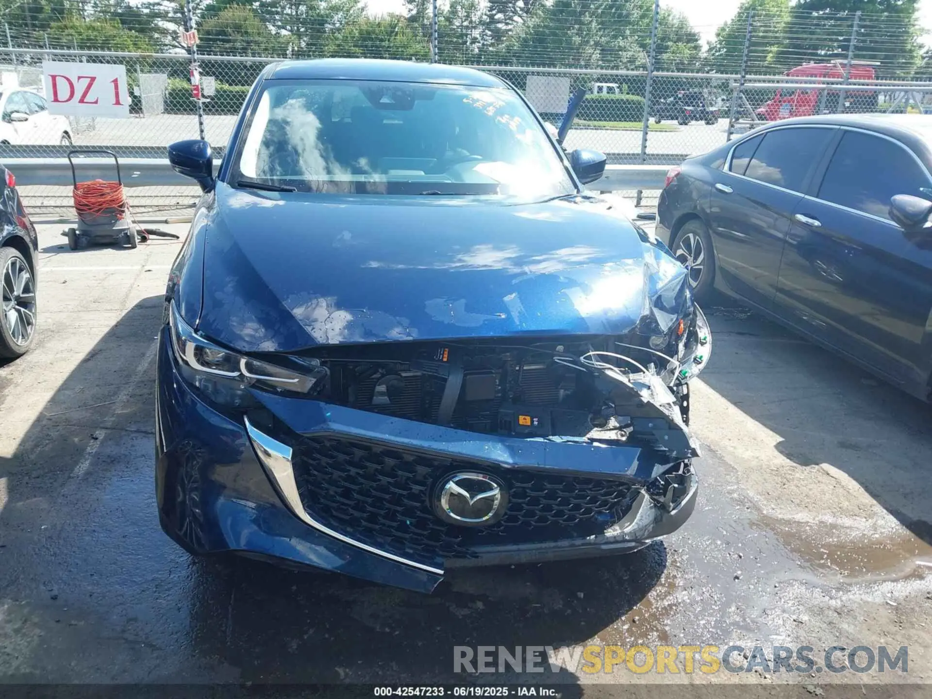 12 fotografías del automóvil dañado JM3KFBBM8N0625778 MAZDA CX-5 2022