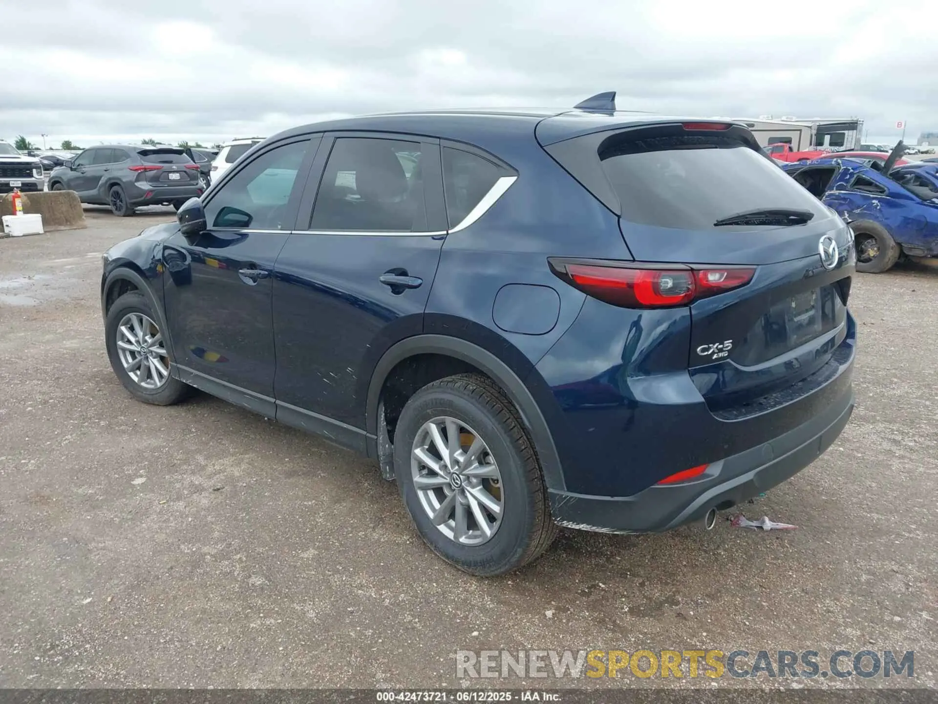 3 fotografías del automóvil dañado JM3KFBBM9N0583279 MAZDA CX-5 2022