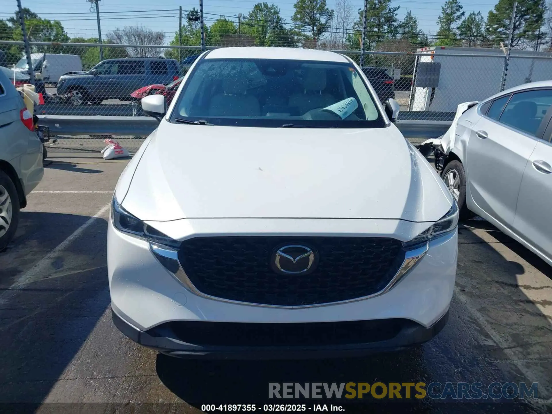 13 fotografías del automóvil dañado JM3KFBBMXN0533183 MAZDA CX-5 2022