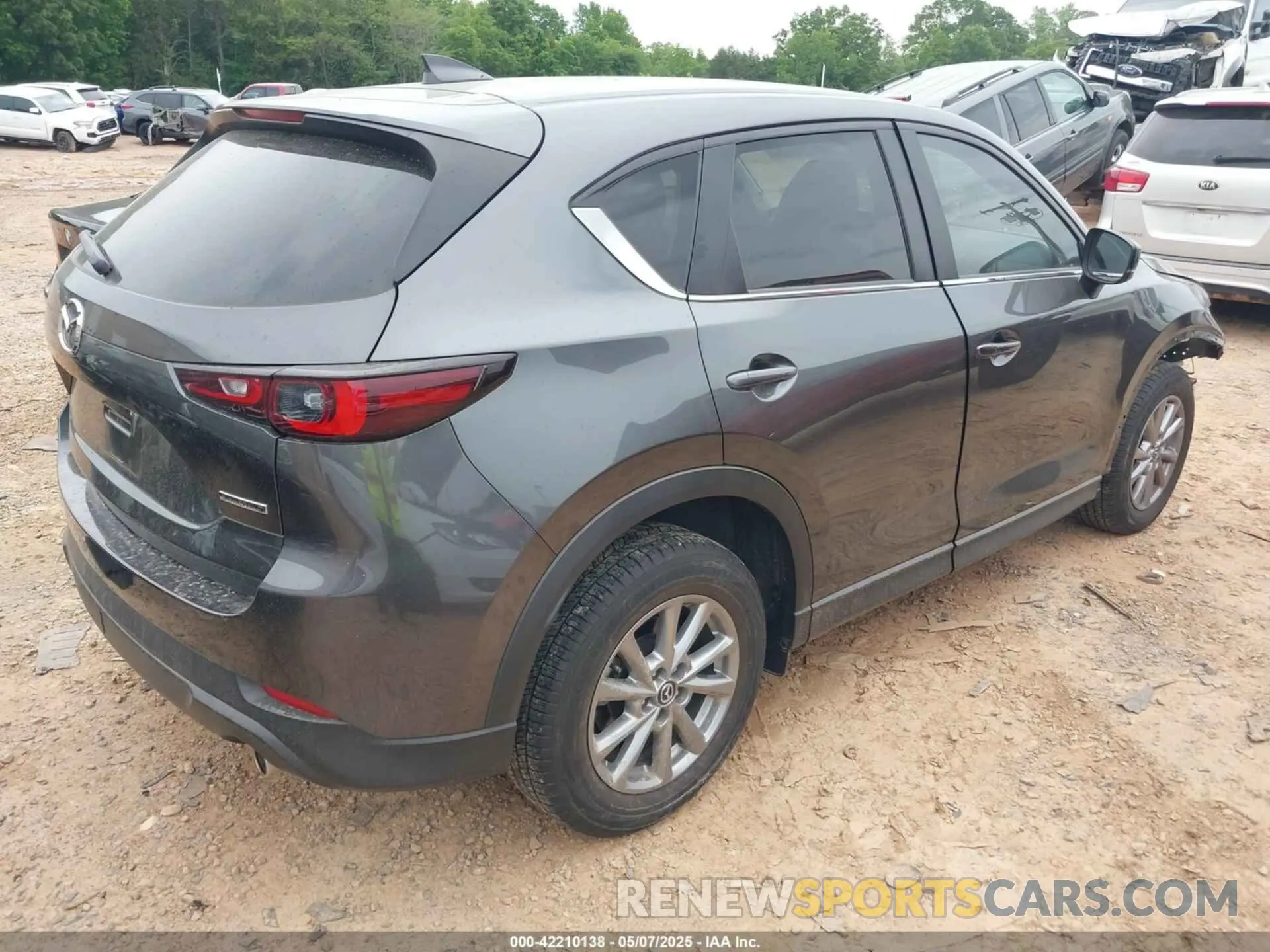 4 fotografías del automóvil dañado JM3KFBBMXN0634546 MAZDA CX-5 2022