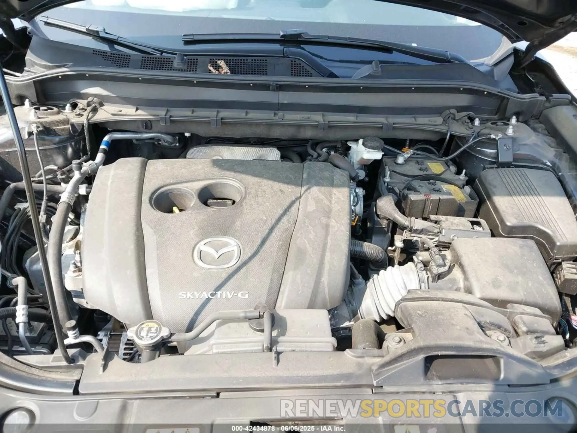 10 fotografías del automóvil dañado JM3KFBCM0N0623991 MAZDA CX-5 2022