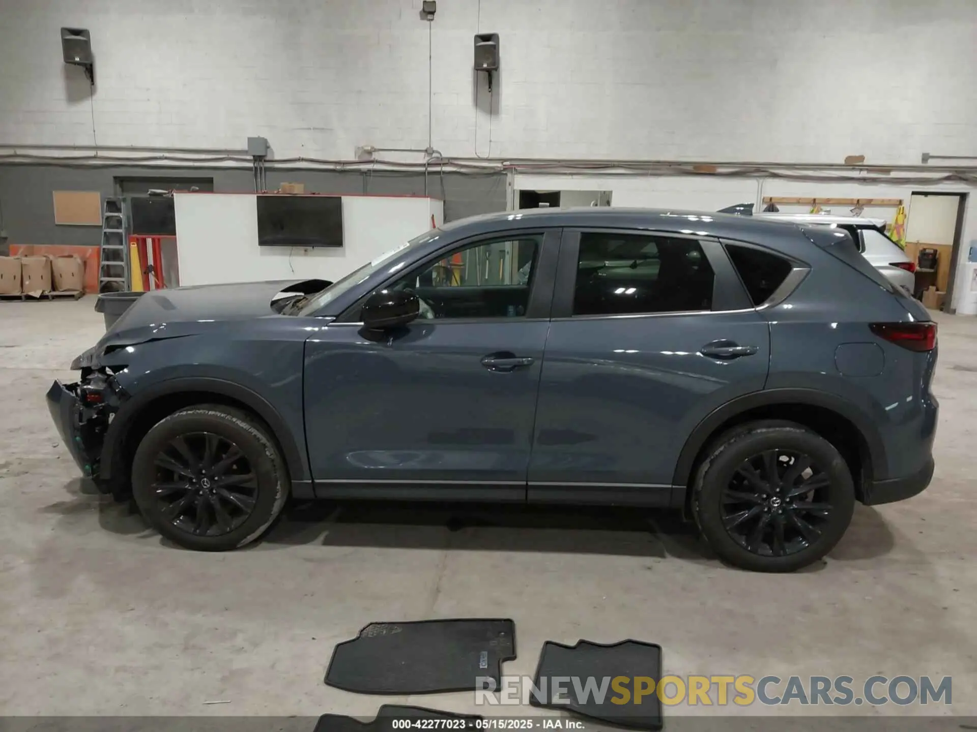 13 fotografías del automóvil dañado JM3KFBCM1N0551165 MAZDA CX-5 2022