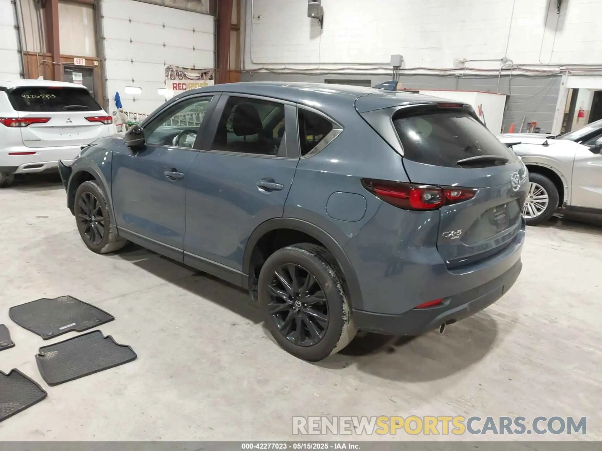 3 fotografías del automóvil dañado JM3KFBCM1N0551165 MAZDA CX-5 2022