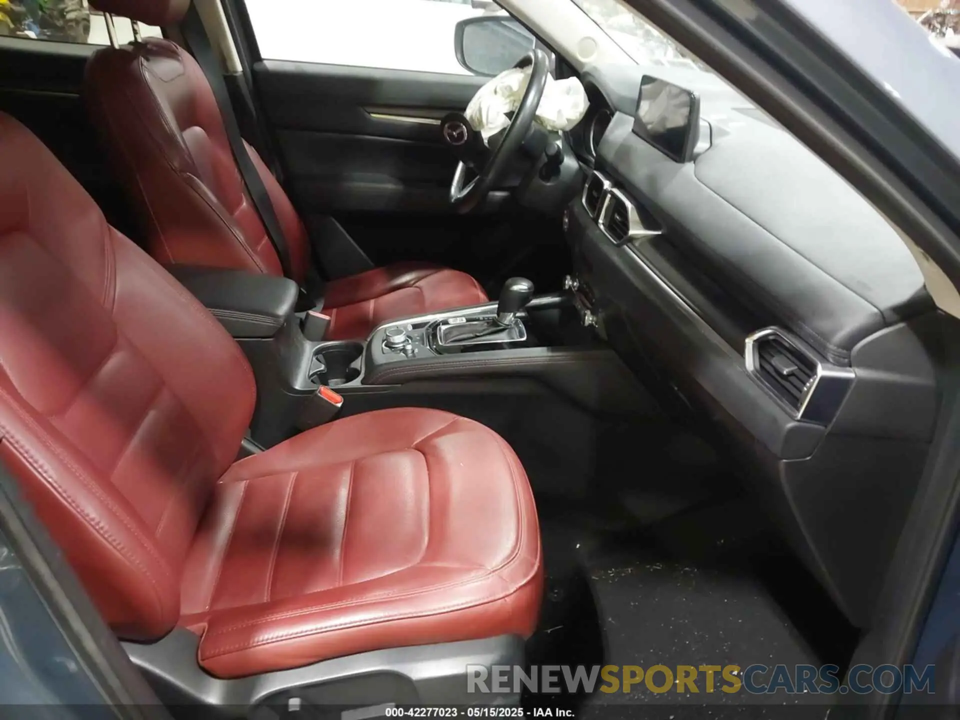 5 fotografías del automóvil dañado JM3KFBCM1N0551165 MAZDA CX-5 2022