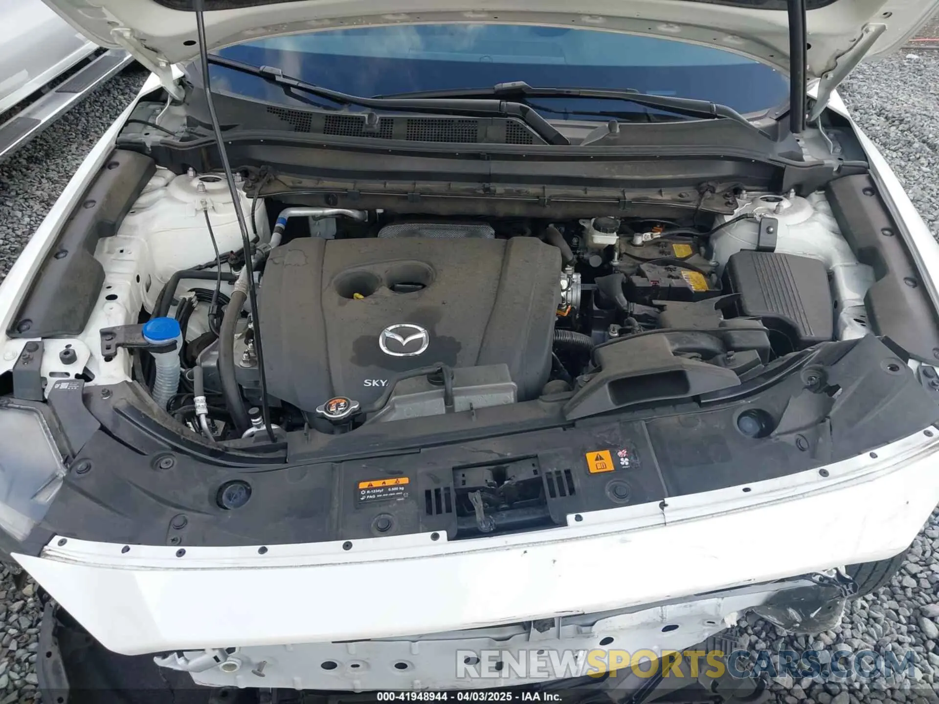 10 fotografías del automóvil dañado JM3KFBCM2N0627492 MAZDA CX-5 2022