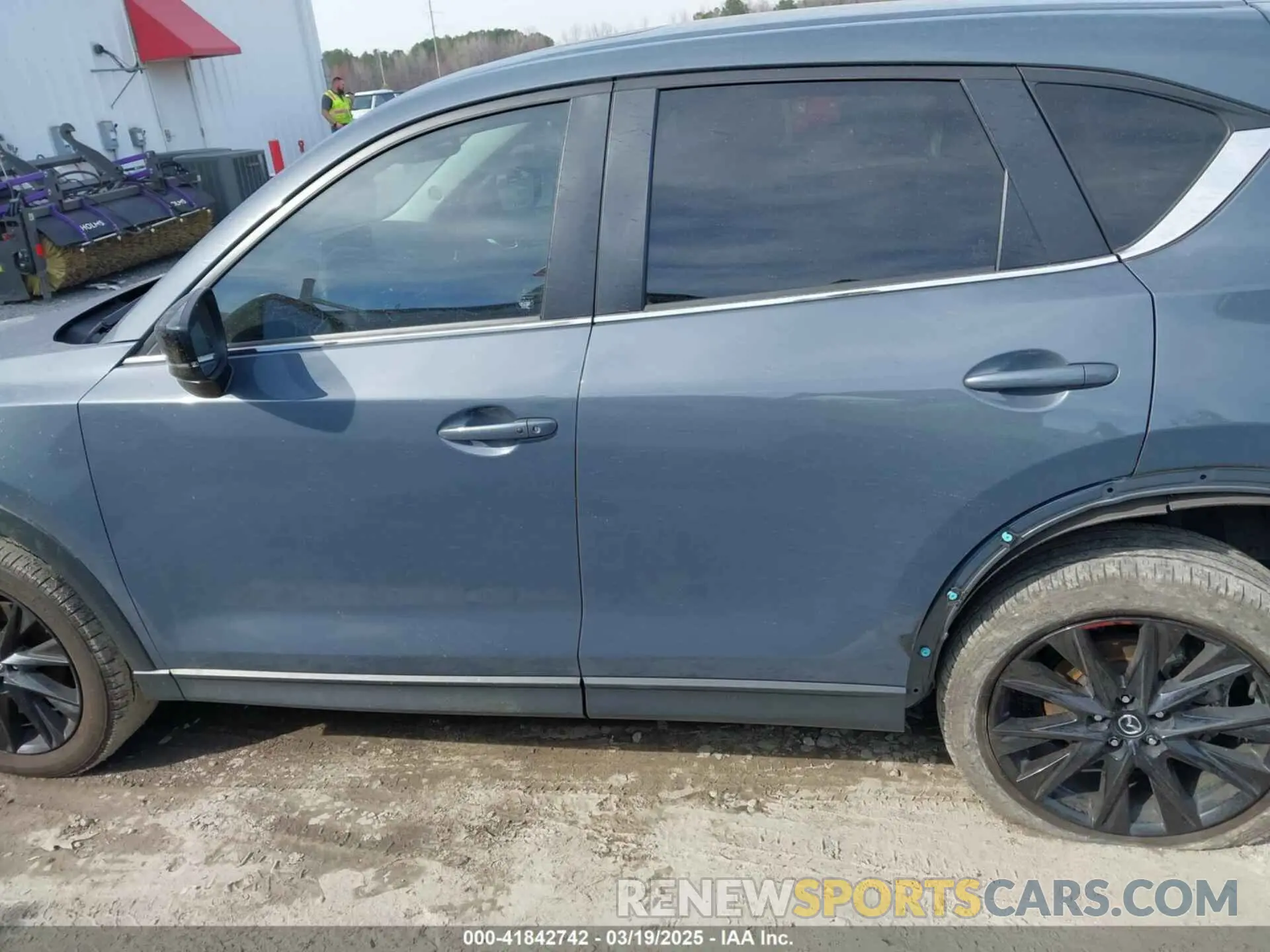 14 fotografías del automóvil dañado JM3KFBCM2N1522669 MAZDA CX-5 2022