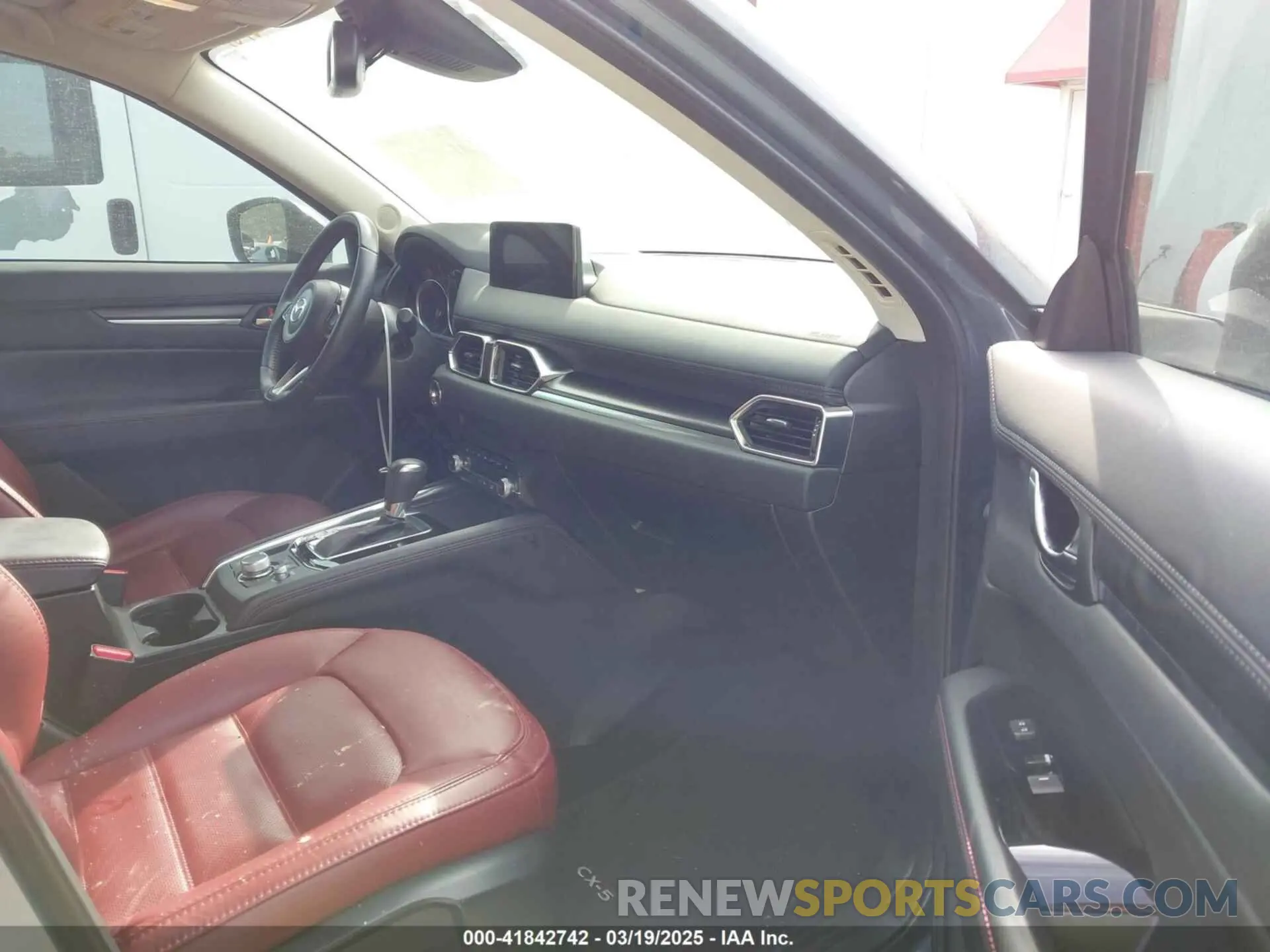 5 fotografías del automóvil dañado JM3KFBCM2N1522669 MAZDA CX-5 2022