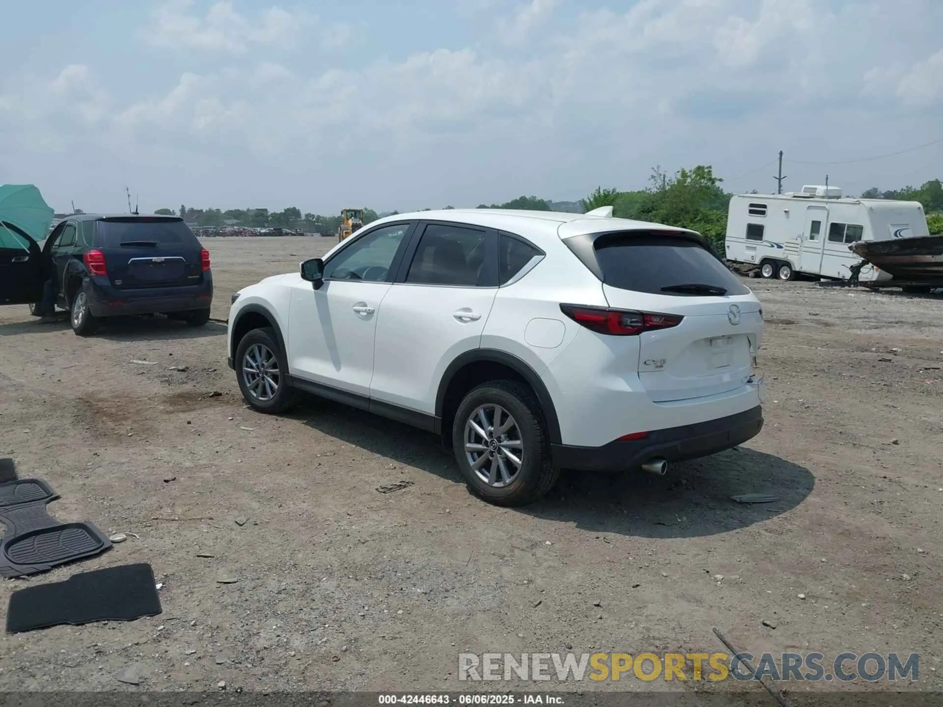 3 fotografías del automóvil dañado JM3KFBCM3N0639960 MAZDA CX-5 2022