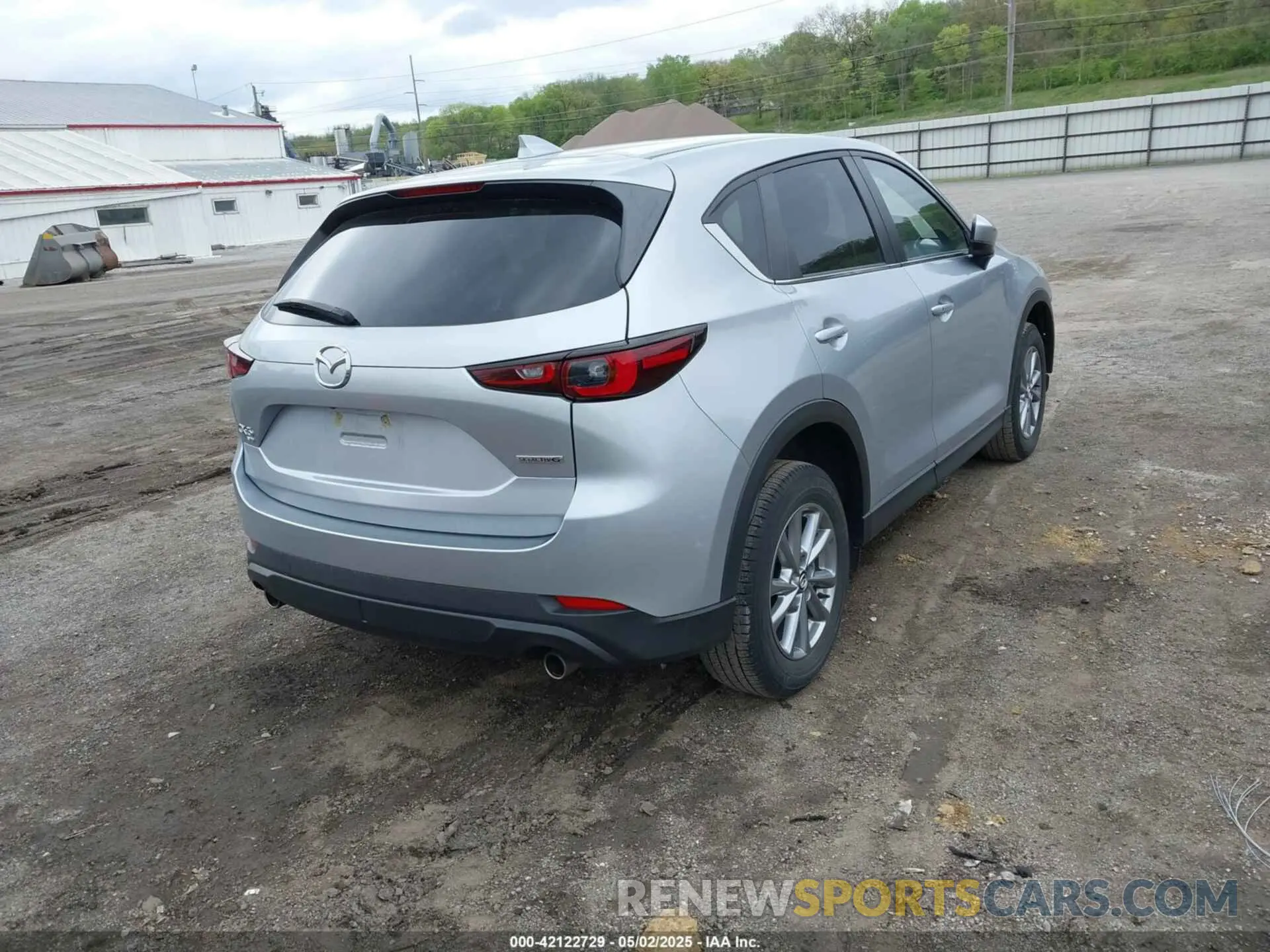 4 fotografías del automóvil dañado JM3KFBCM4N1590262 MAZDA CX-5 2022
