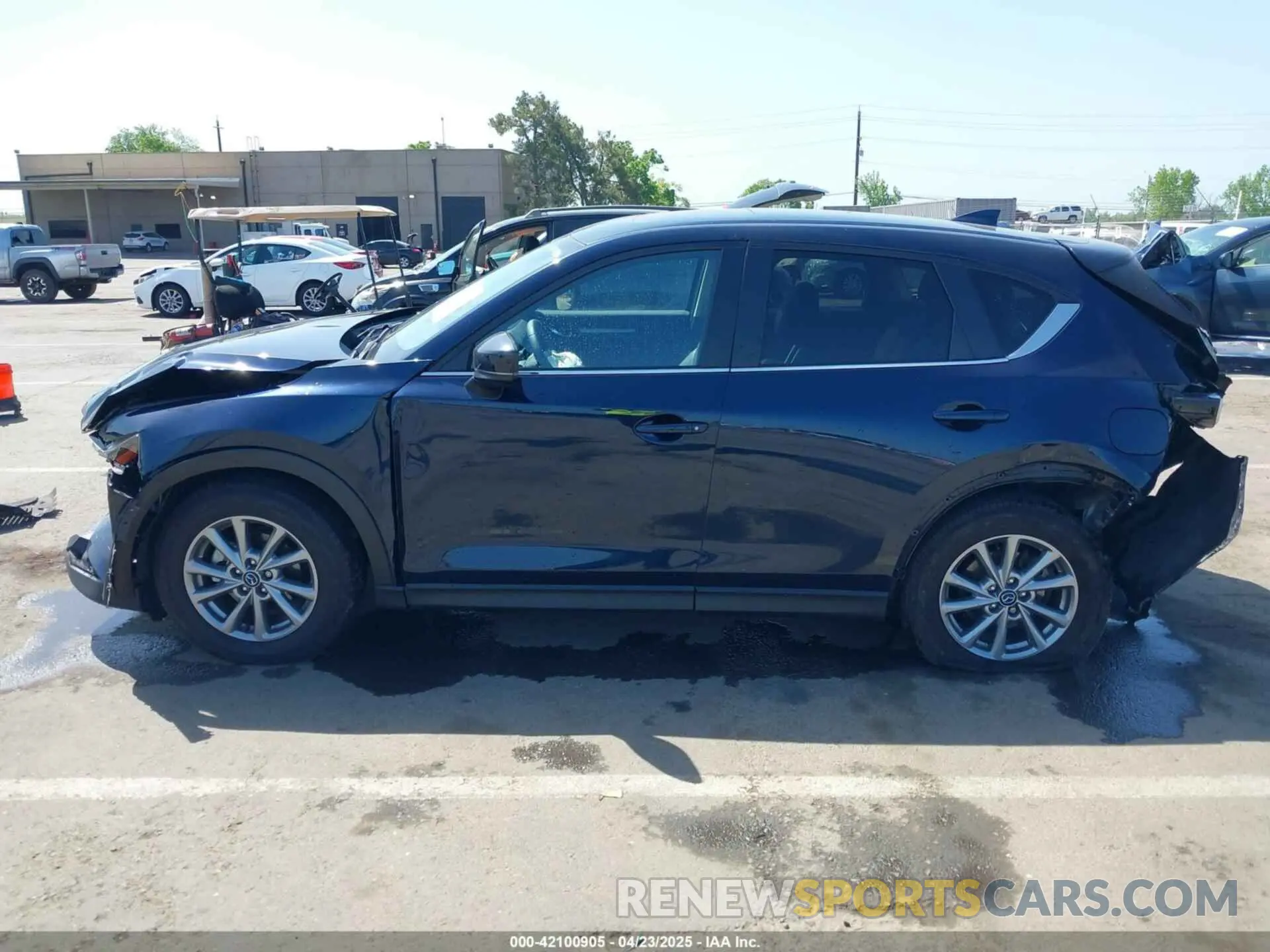 15 fotografías del automóvil dañado JM3KFBCM5N0635733 MAZDA CX-5 2022