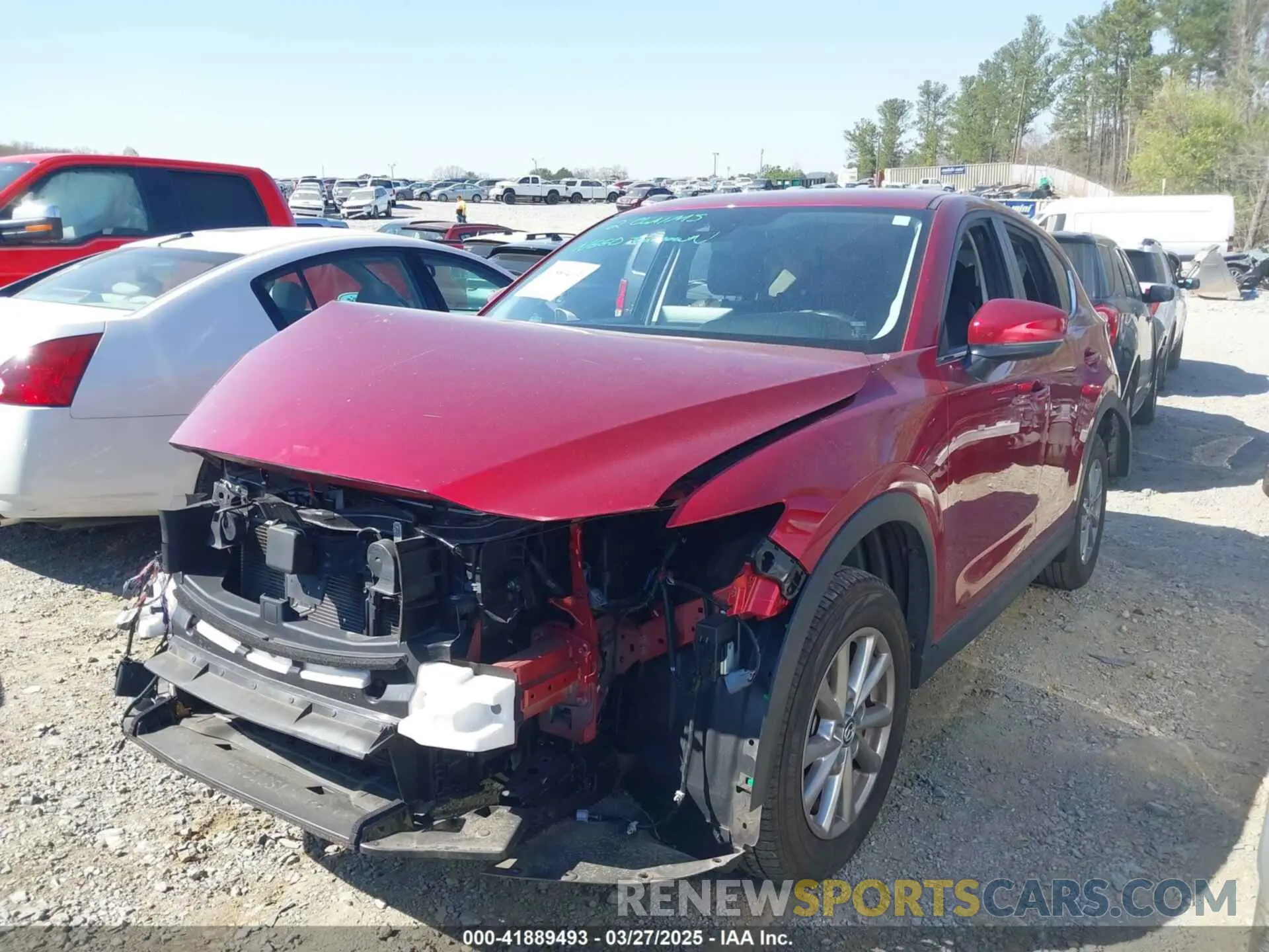 2 fotografías del automóvil dañado JM3KFBCM7N0613314 MAZDA CX-5 2022