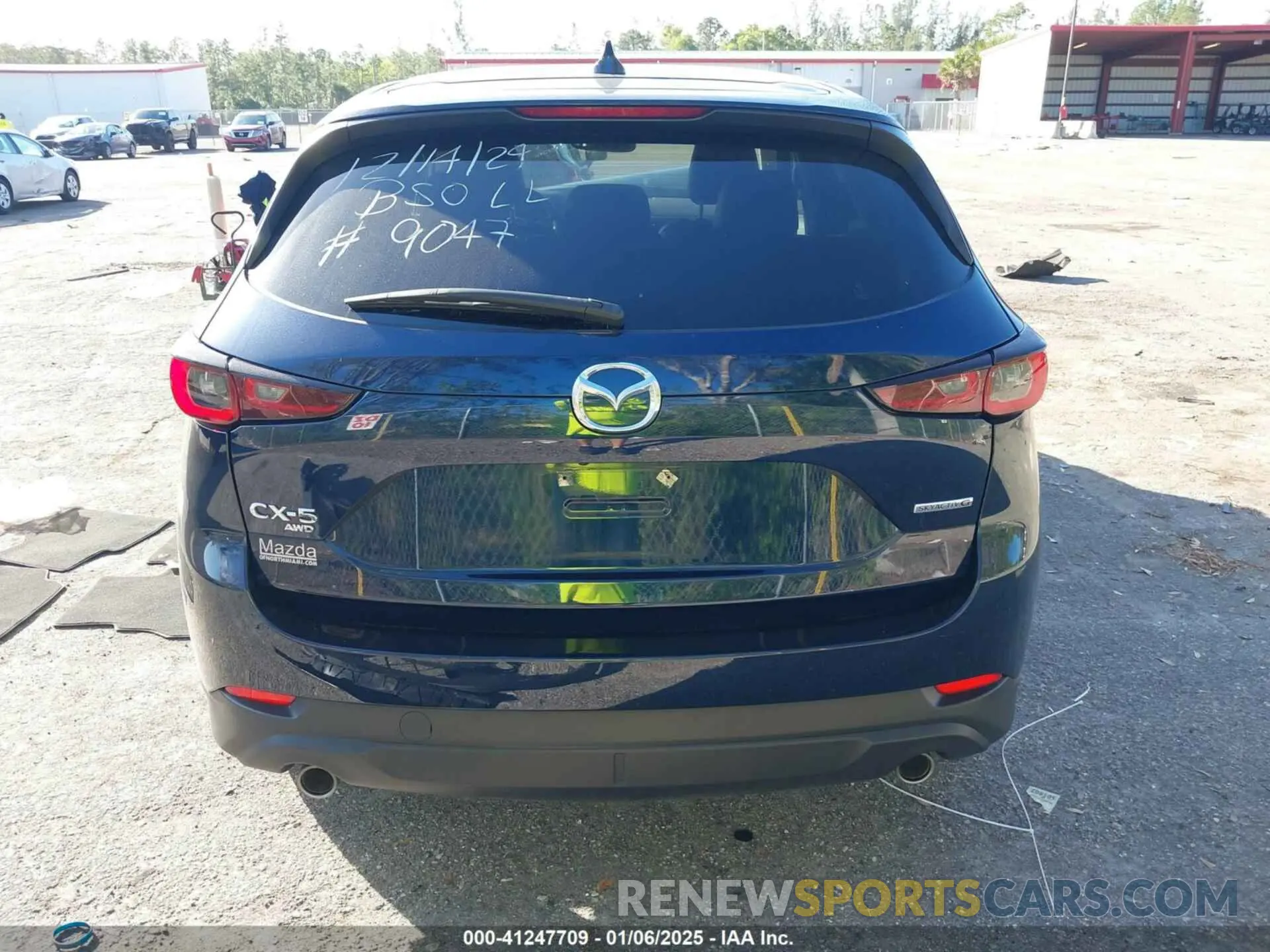 17 fotografías del automóvil dañado JM3KFBCM7N0619047 MAZDA CX-5 2022