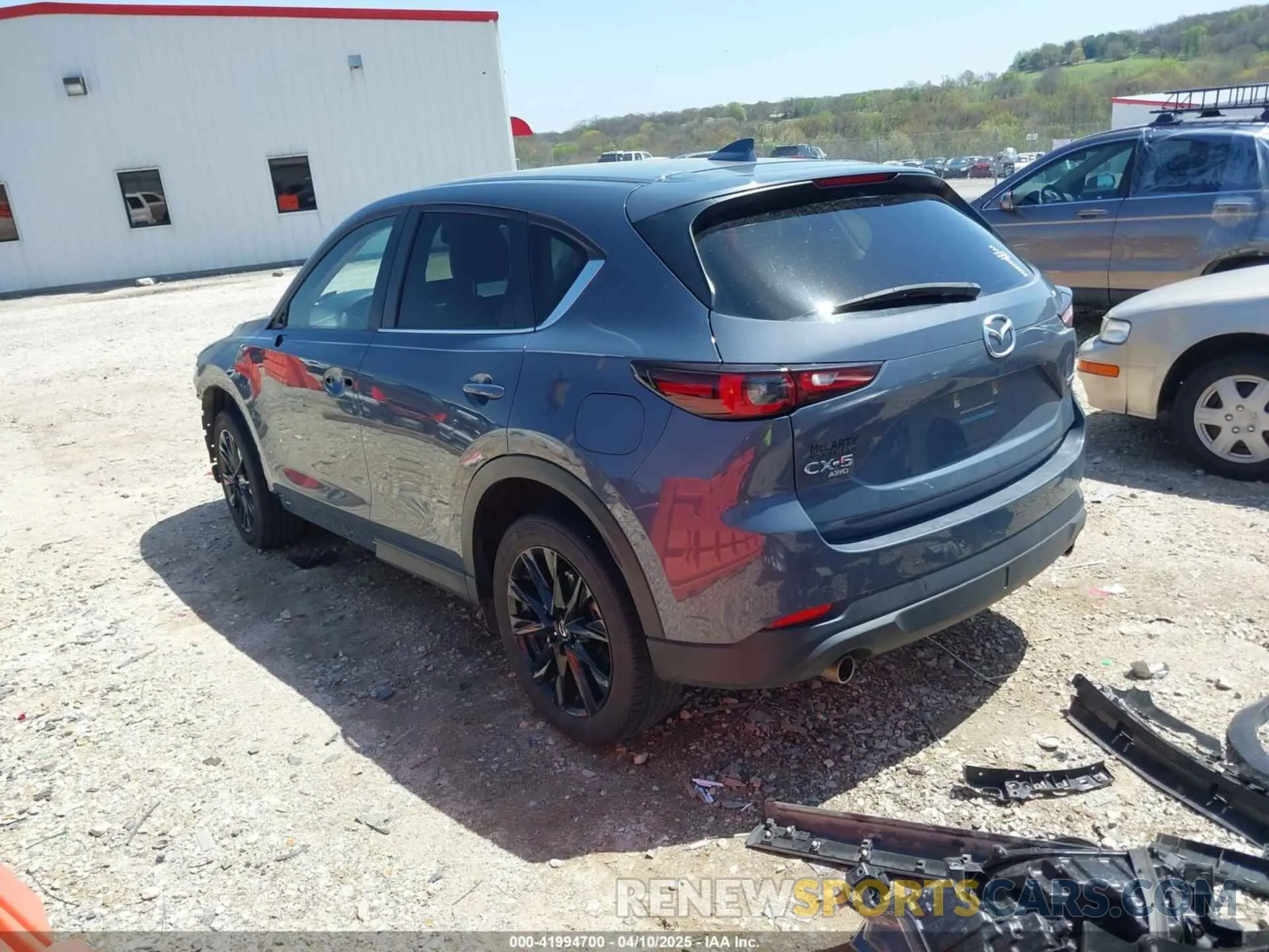 3 fotografías del automóvil dañado JM3KFBCM7N1543338 MAZDA CX-5 2022