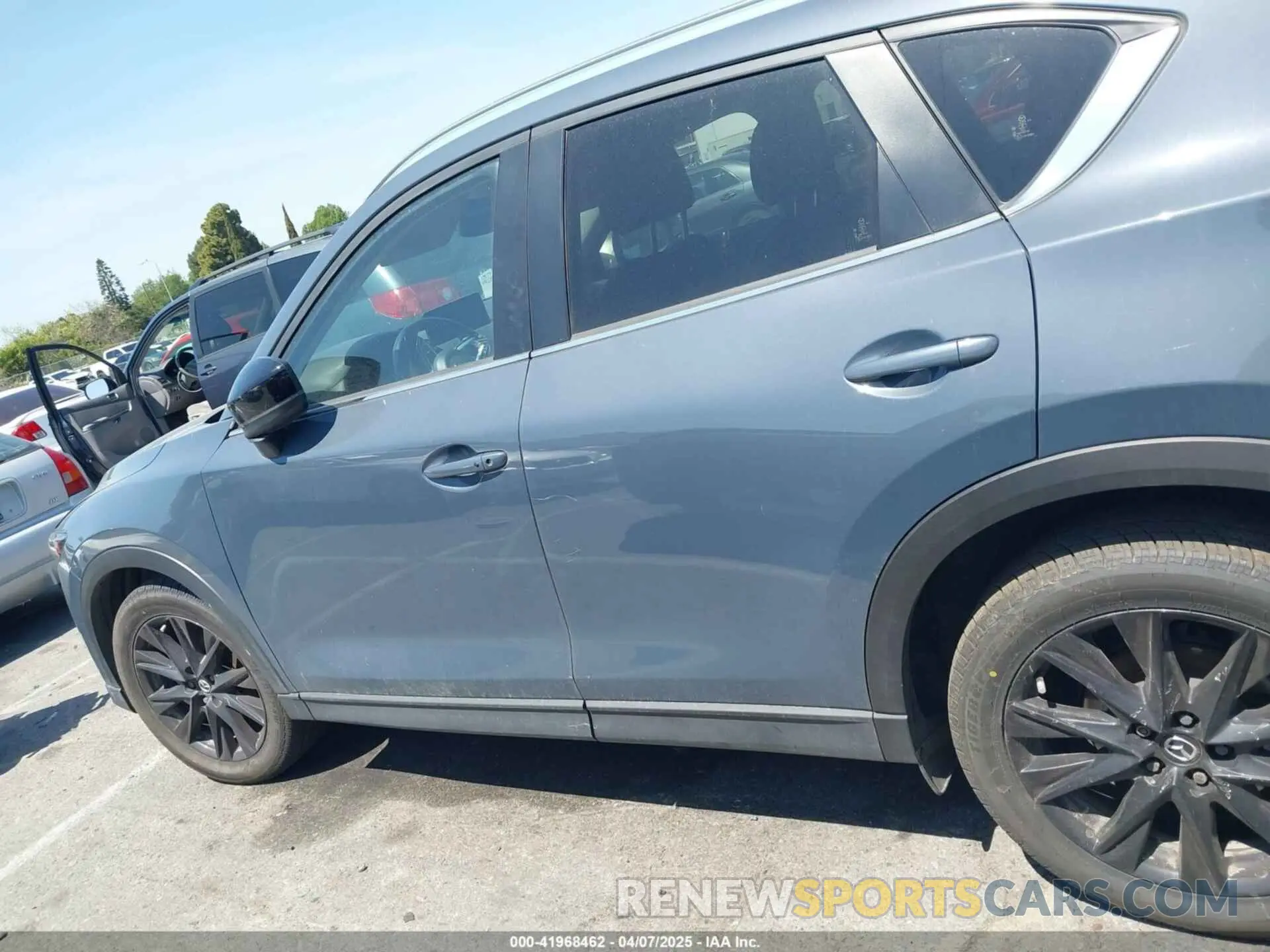 14 fotografías del automóvil dañado JM3KFBCM7N1555862 MAZDA CX-5 2022
