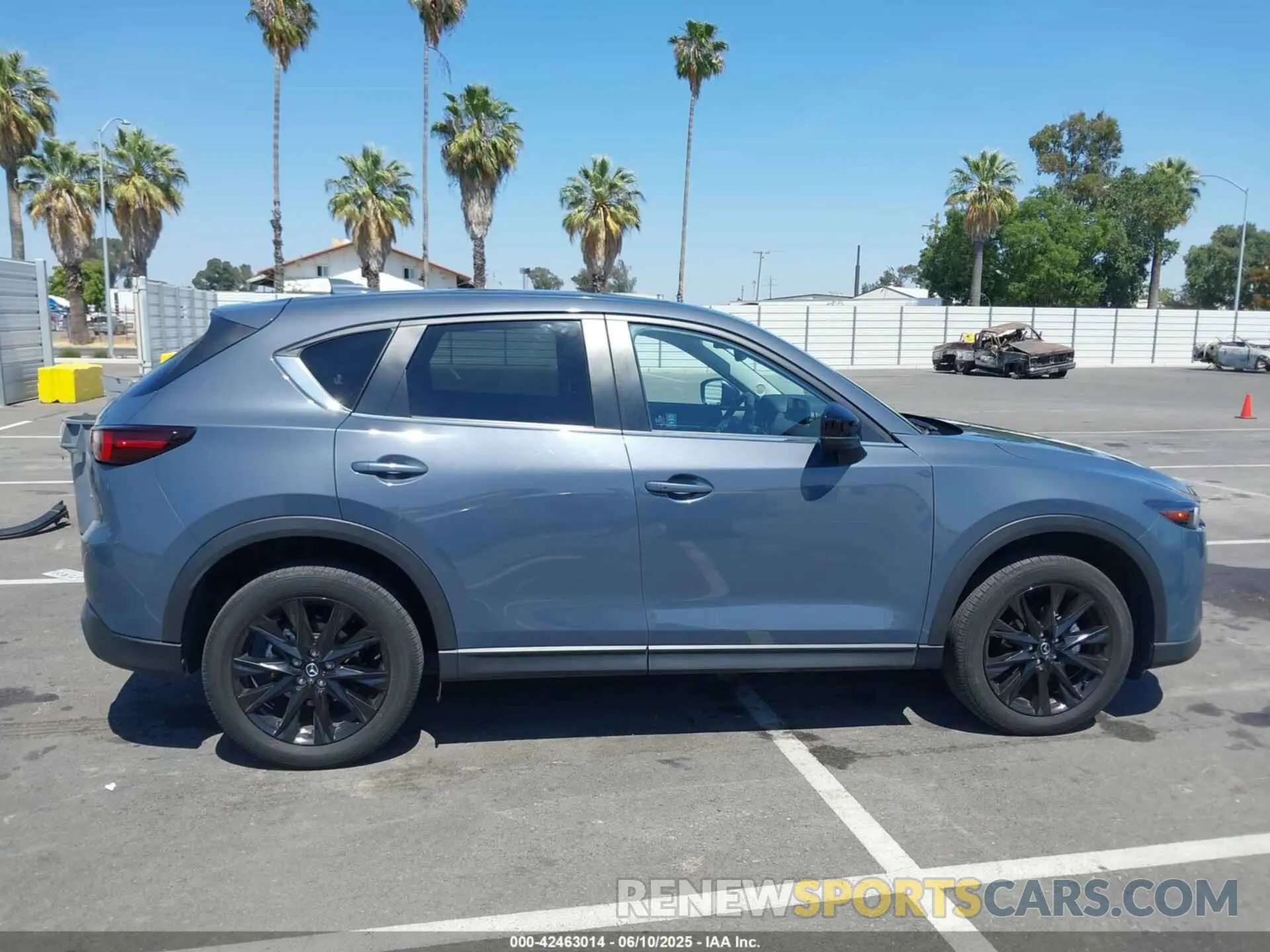 13 fotografías del automóvil dañado JM3KFBCM7N1601447 MAZDA CX-5 2022