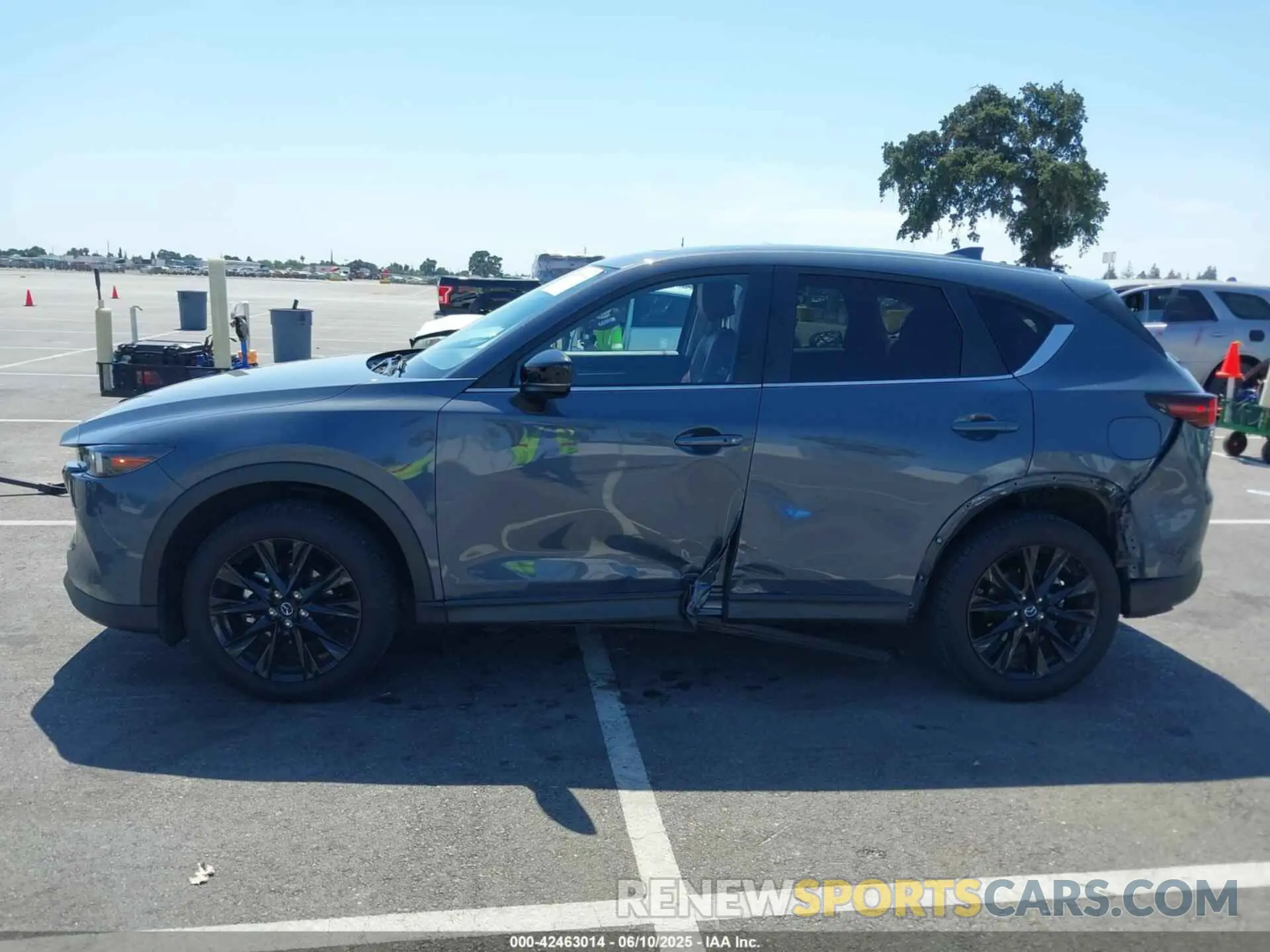 14 fotografías del automóvil dañado JM3KFBCM7N1601447 MAZDA CX-5 2022