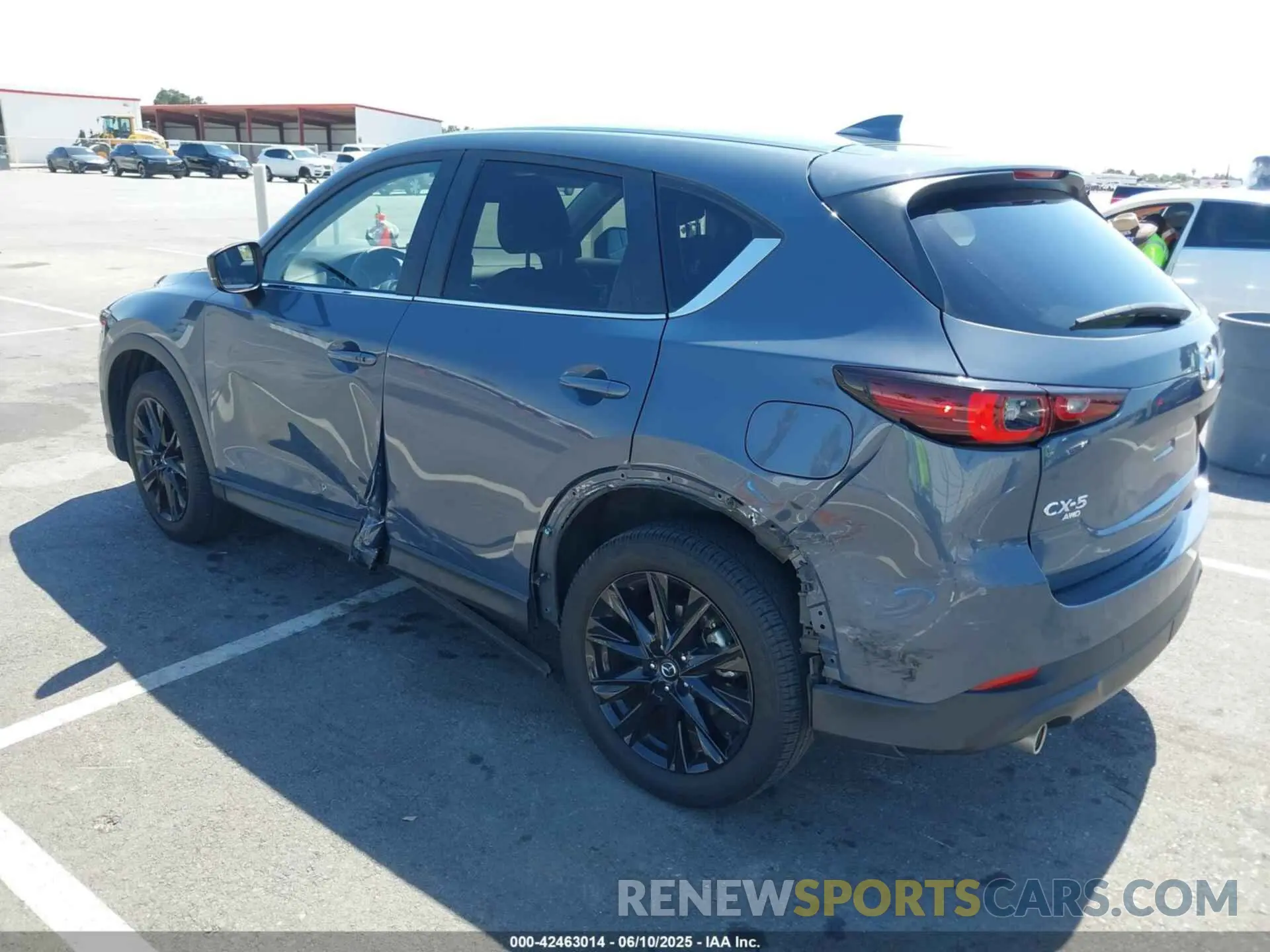 3 fotografías del automóvil dañado JM3KFBCM7N1601447 MAZDA CX-5 2022