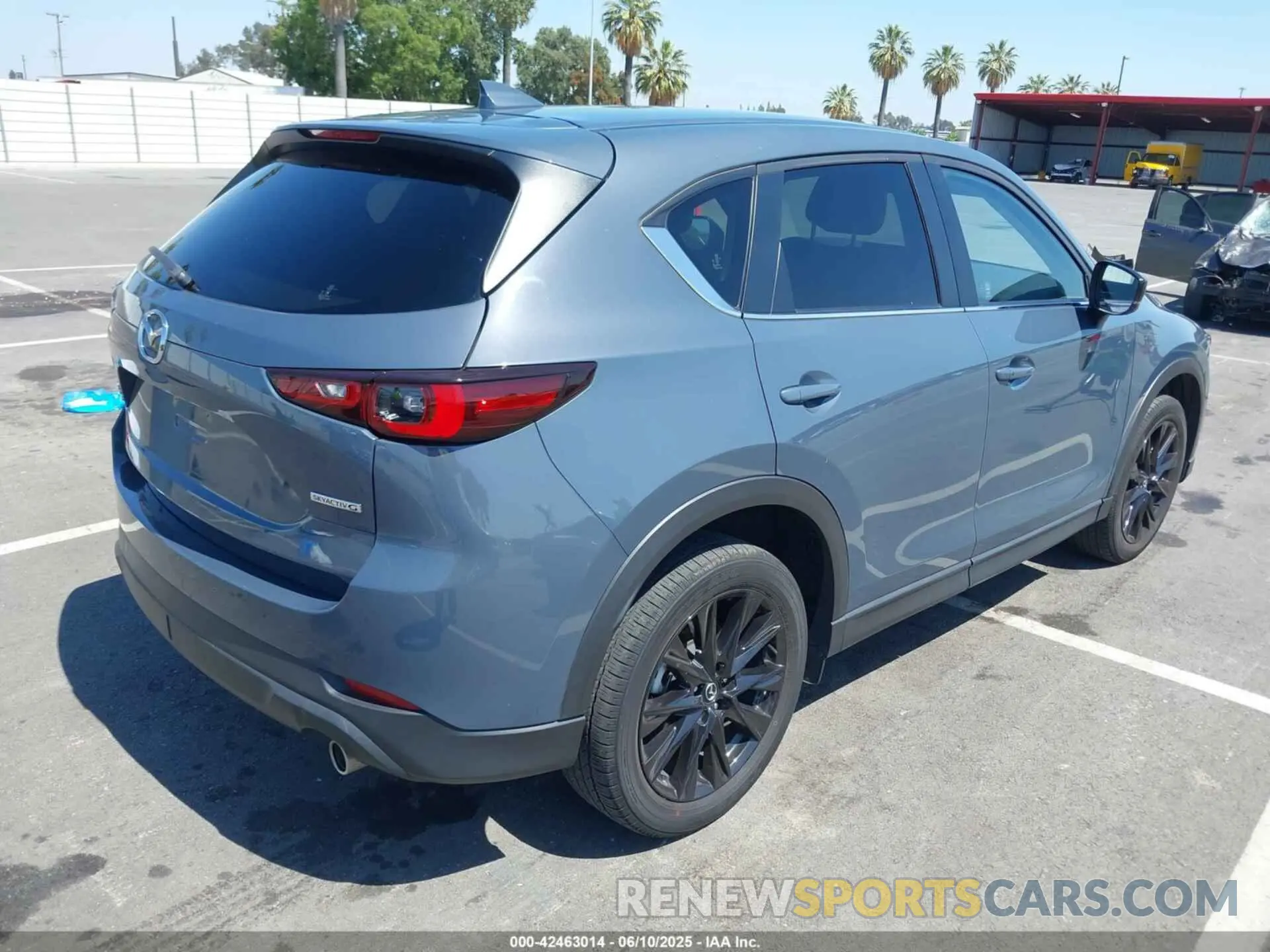 4 fotografías del automóvil dañado JM3KFBCM7N1601447 MAZDA CX-5 2022