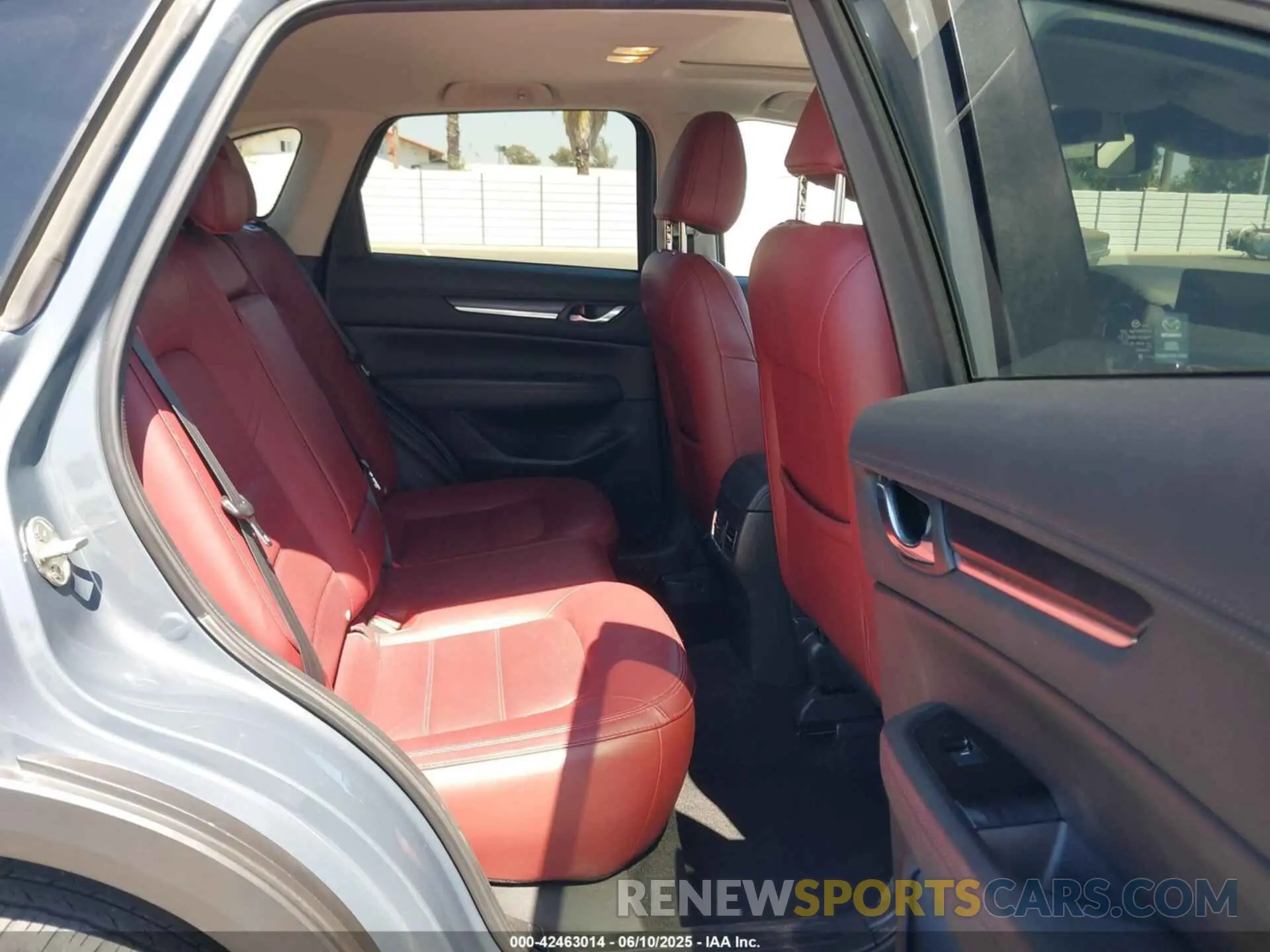 8 fotografías del automóvil dañado JM3KFBCM7N1601447 MAZDA CX-5 2022