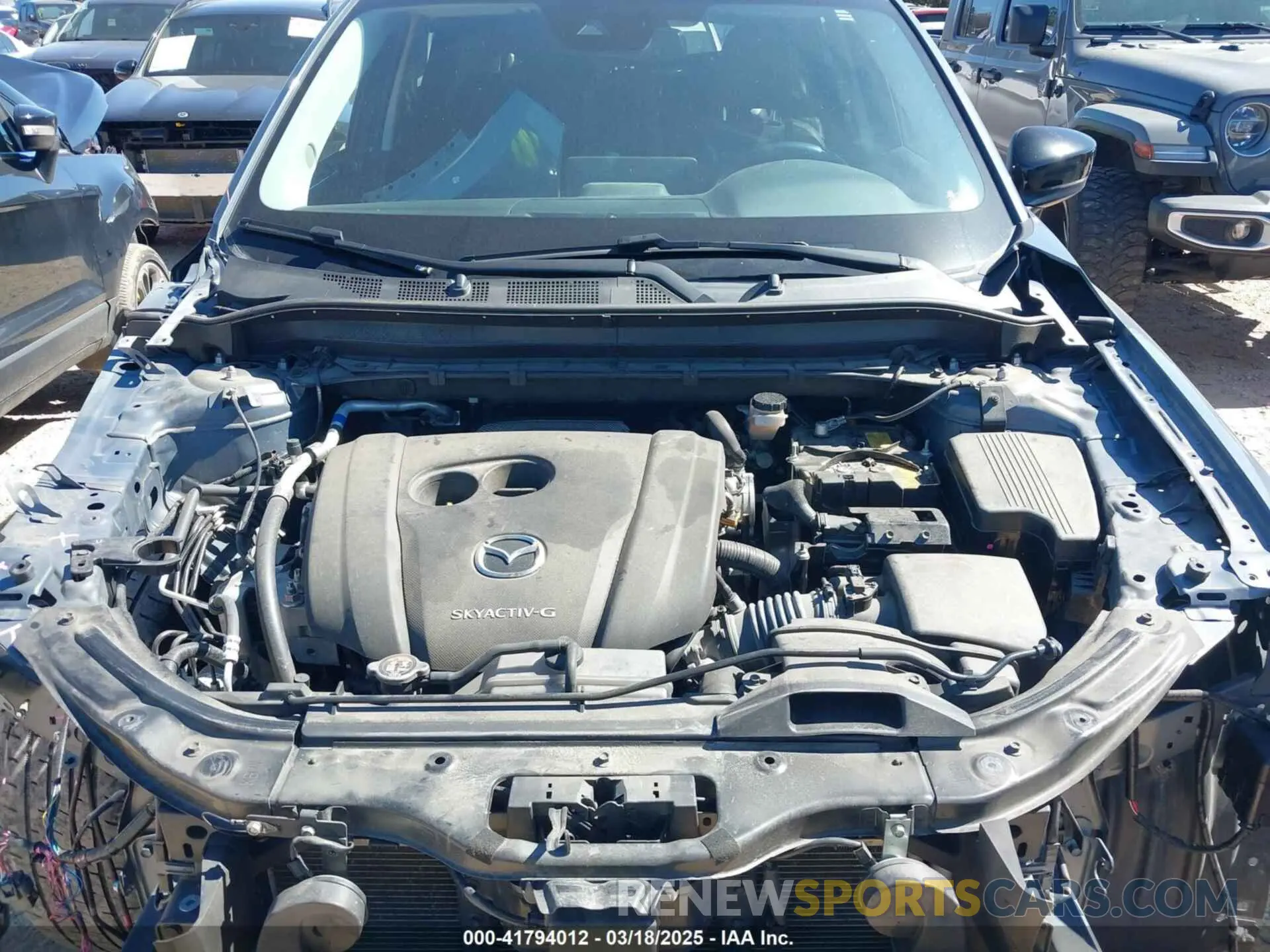 10 fotografías del automóvil dañado JM3KFBCM8N0584325 MAZDA CX-5 2022