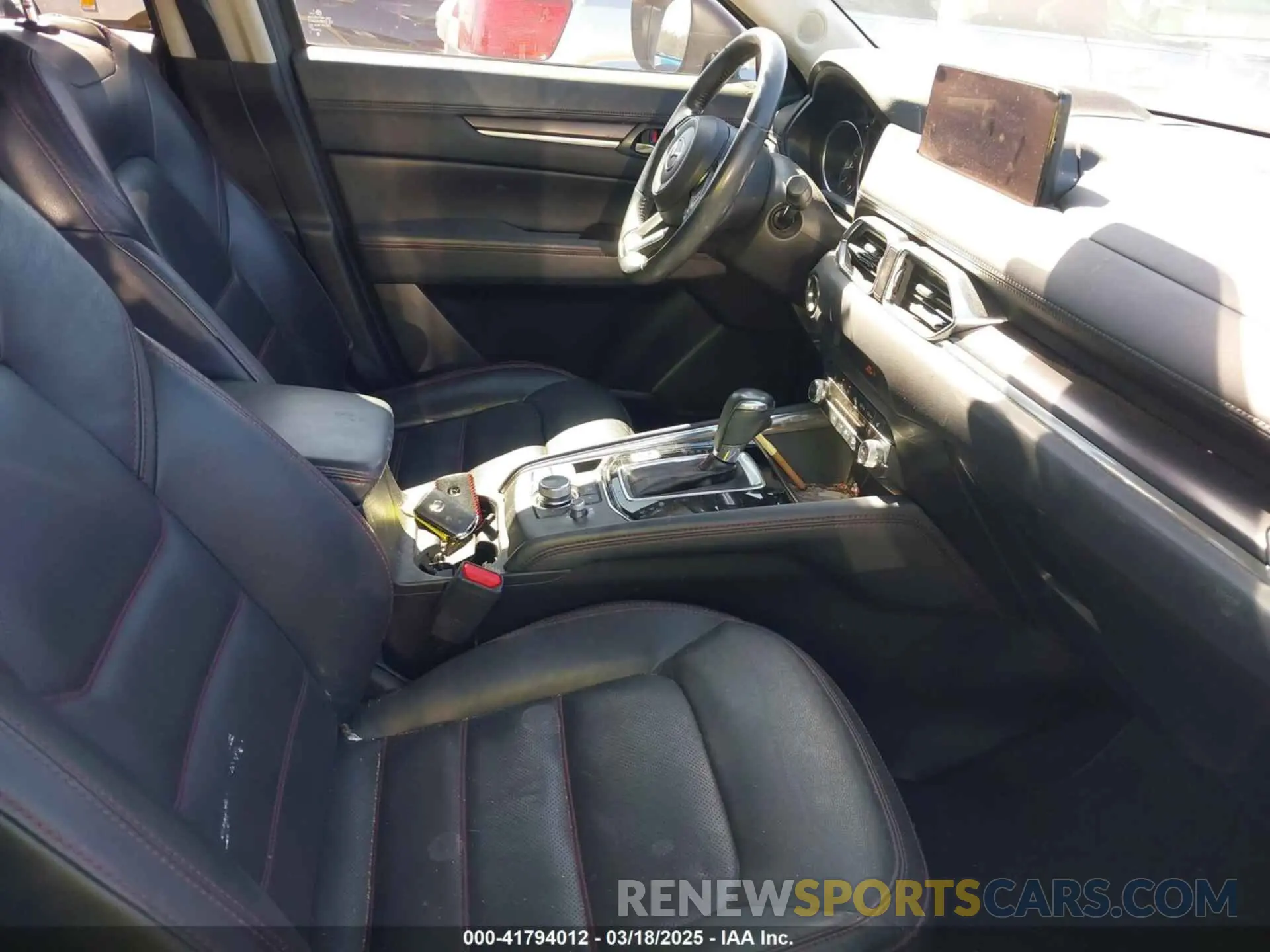 5 fotografías del automóvil dañado JM3KFBCM8N0584325 MAZDA CX-5 2022