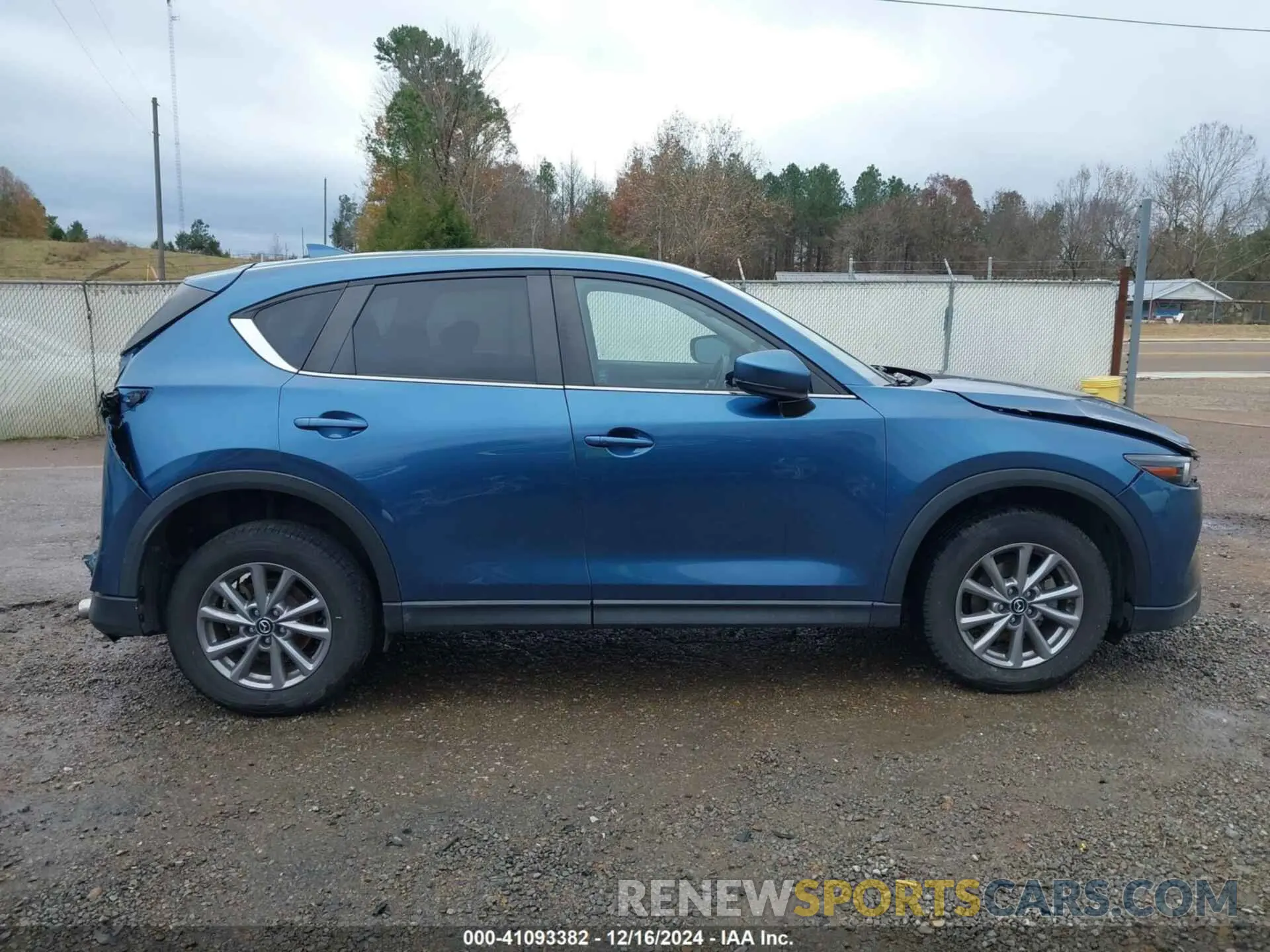 13 fotografías del automóvil dañado JM3KFBCM9N0566349 MAZDA CX-5 2022