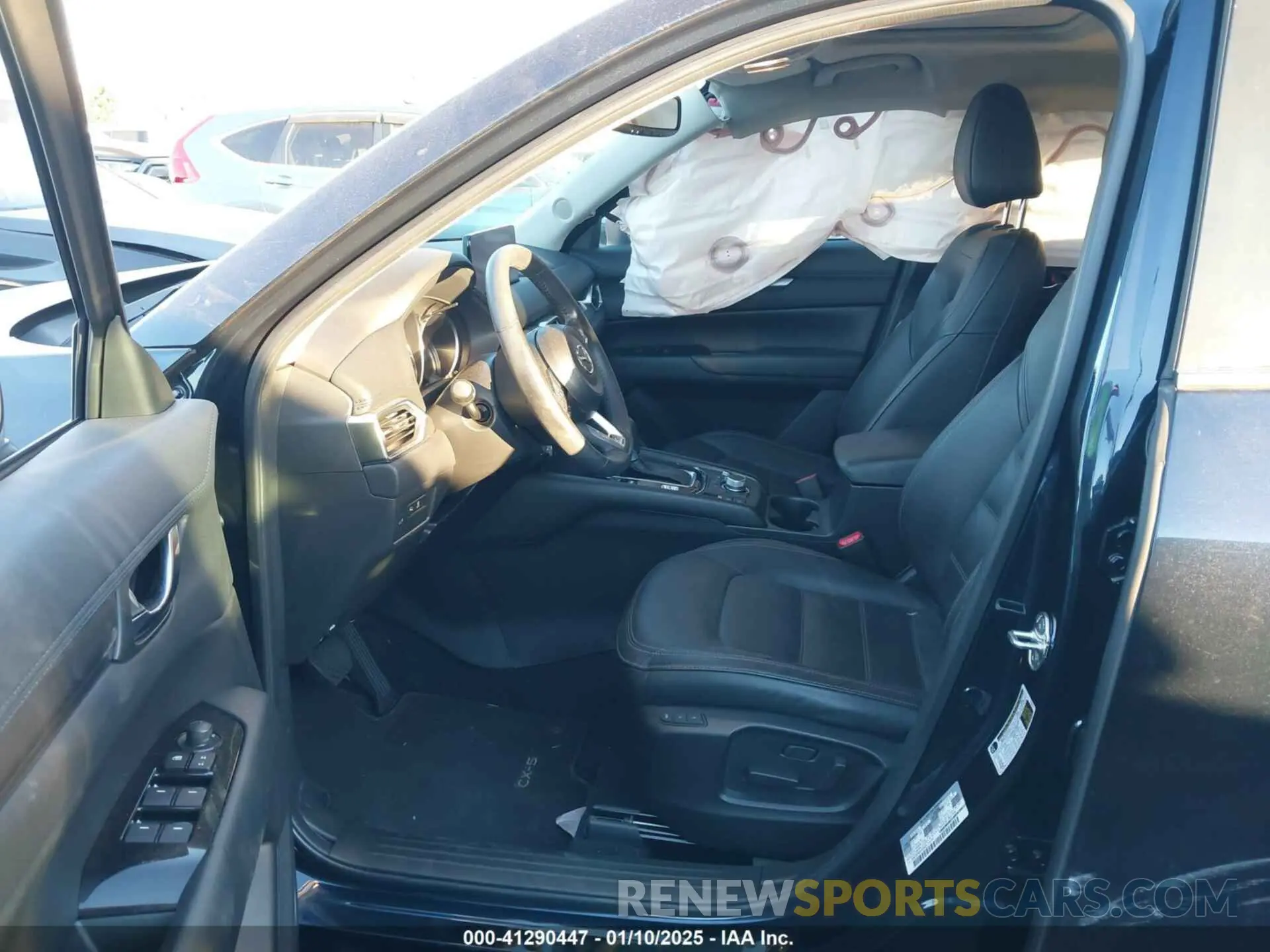 5 fotografías del automóvil dañado JM3KFBCM9N1609405 MAZDA CX-5 2022