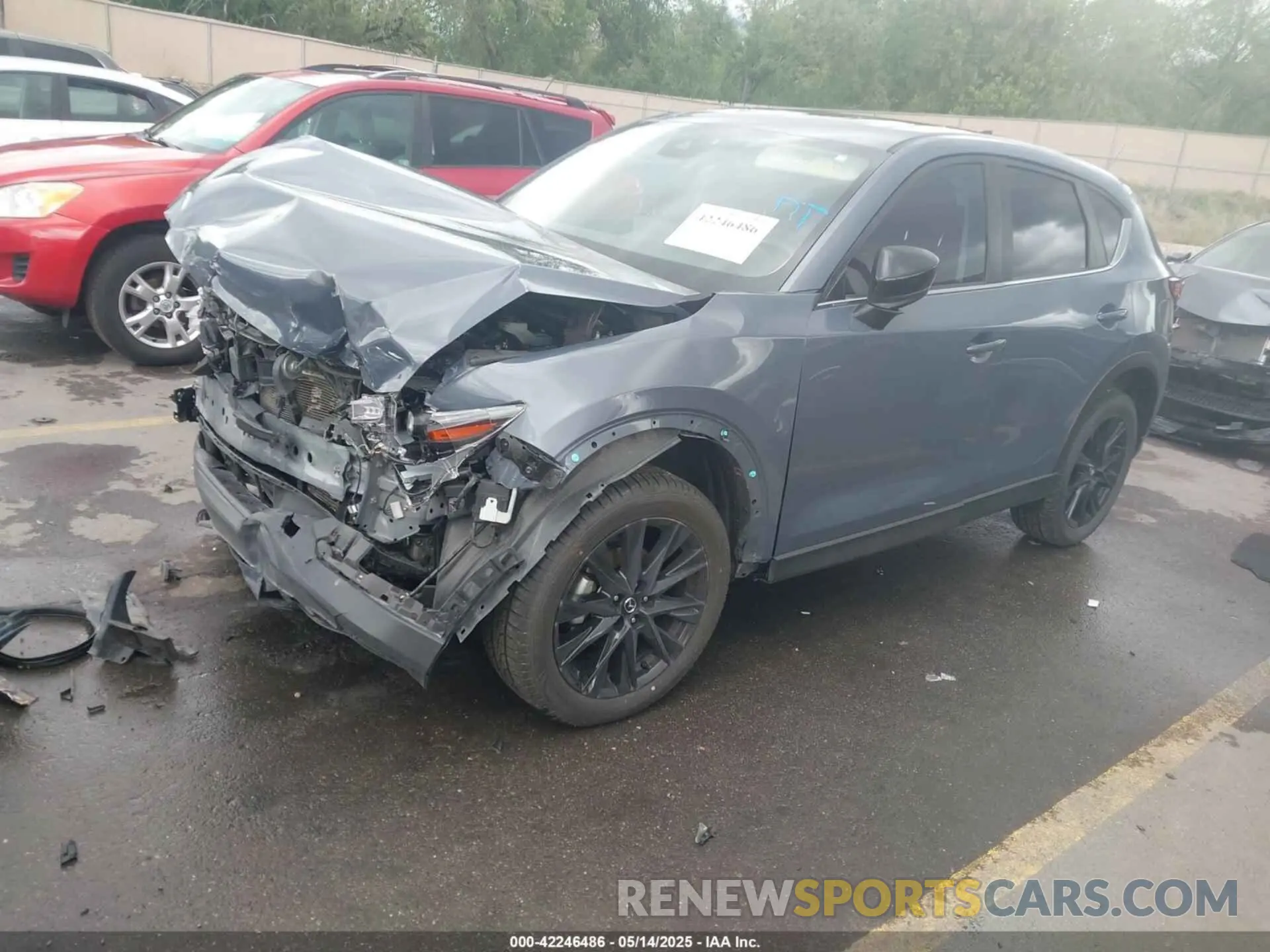 2 fotografías del automóvil dañado JM3KFBCM9N1633932 MAZDA CX-5 2022