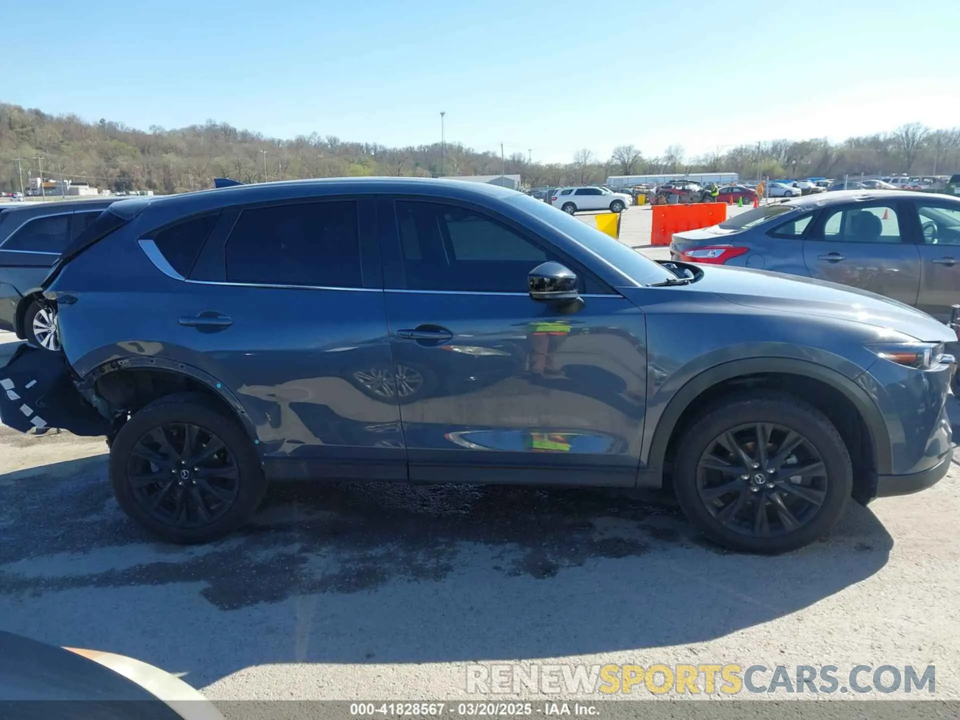 13 fotografías del automóvil dañado JM3KFBCMXN1619568 MAZDA CX-5 2022