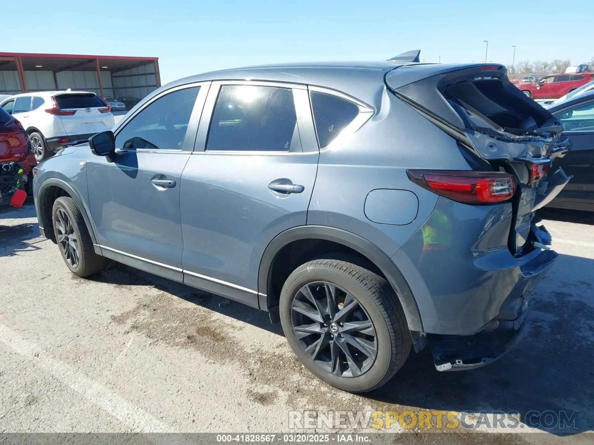 3 fotografías del automóvil dañado JM3KFBCMXN1619568 MAZDA CX-5 2022