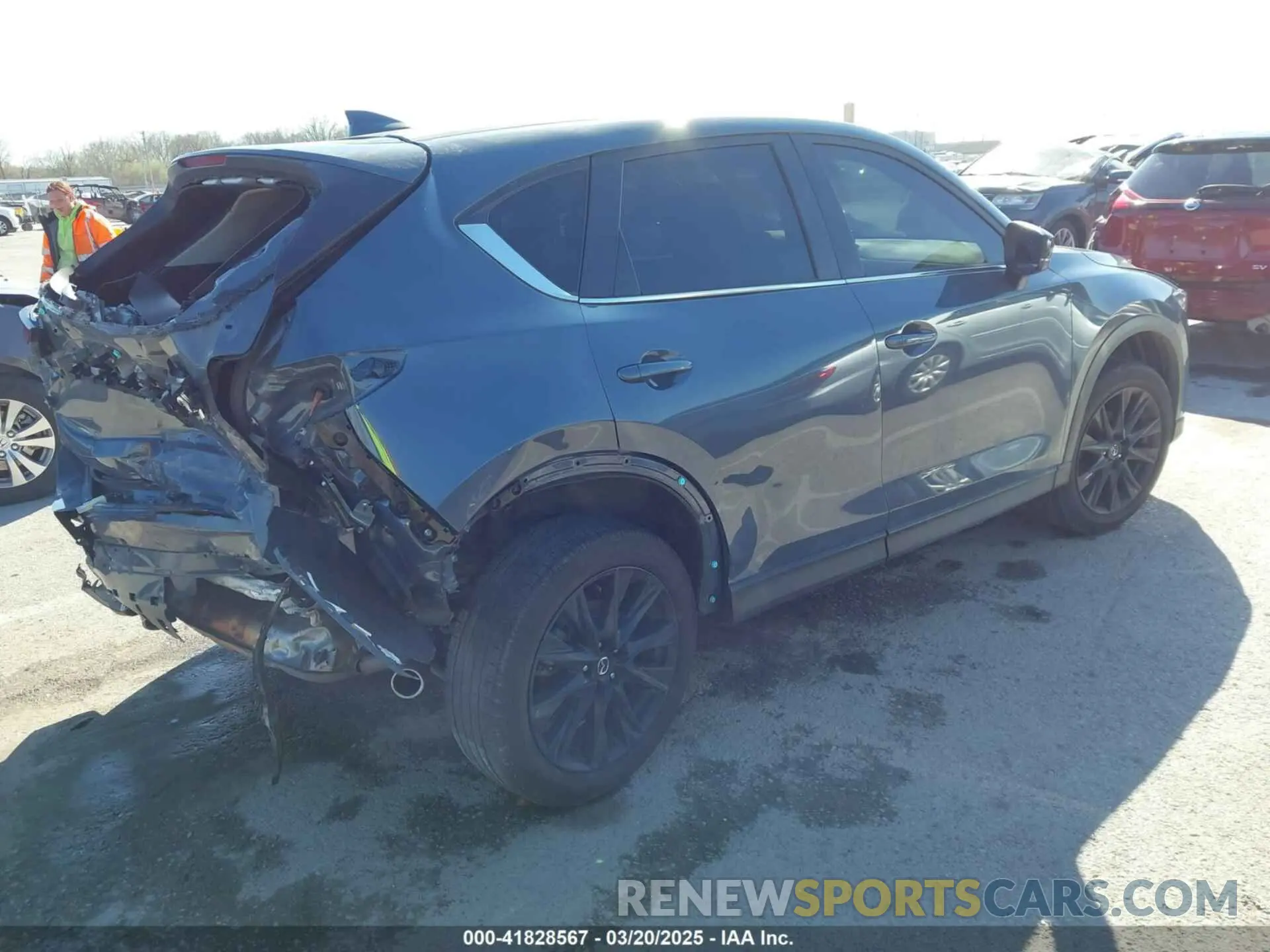 4 fotografías del automóvil dañado JM3KFBCMXN1619568 MAZDA CX-5 2022