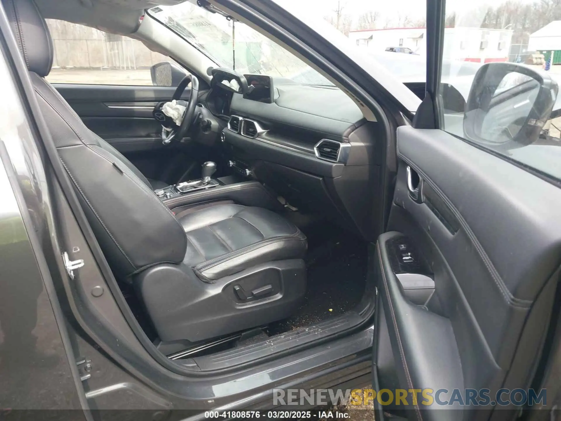 5 fotografías del automóvil dañado JM3KFBDM0N0529558 MAZDA CX-5 2022