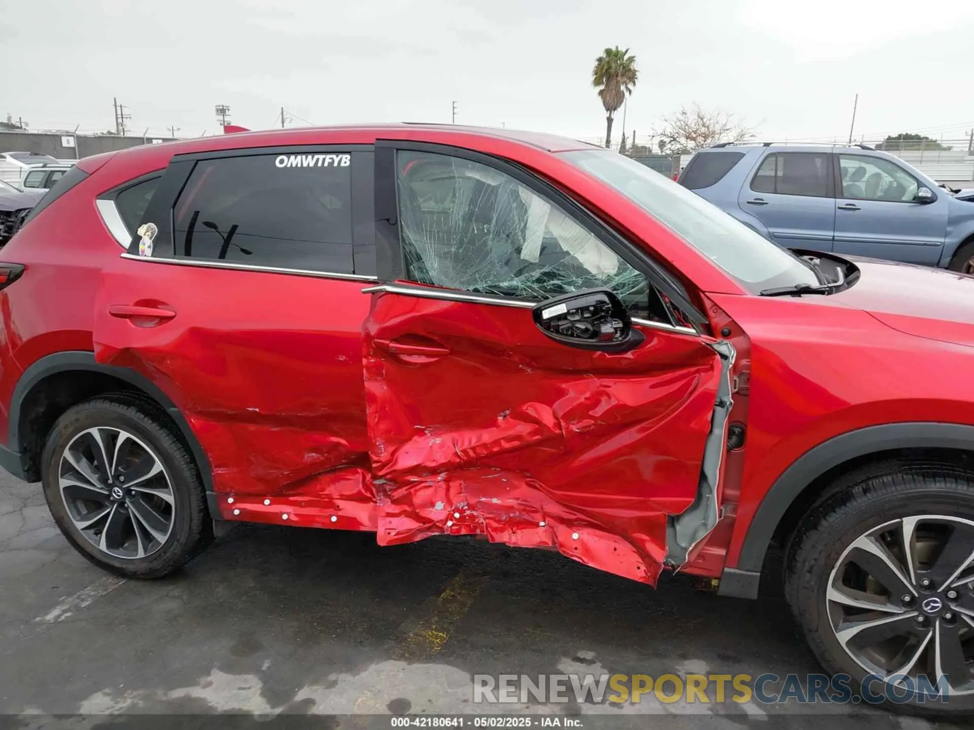 13 fotografías del automóvil dañado JM3KFBDM1N0644377 MAZDA CX-5 2022