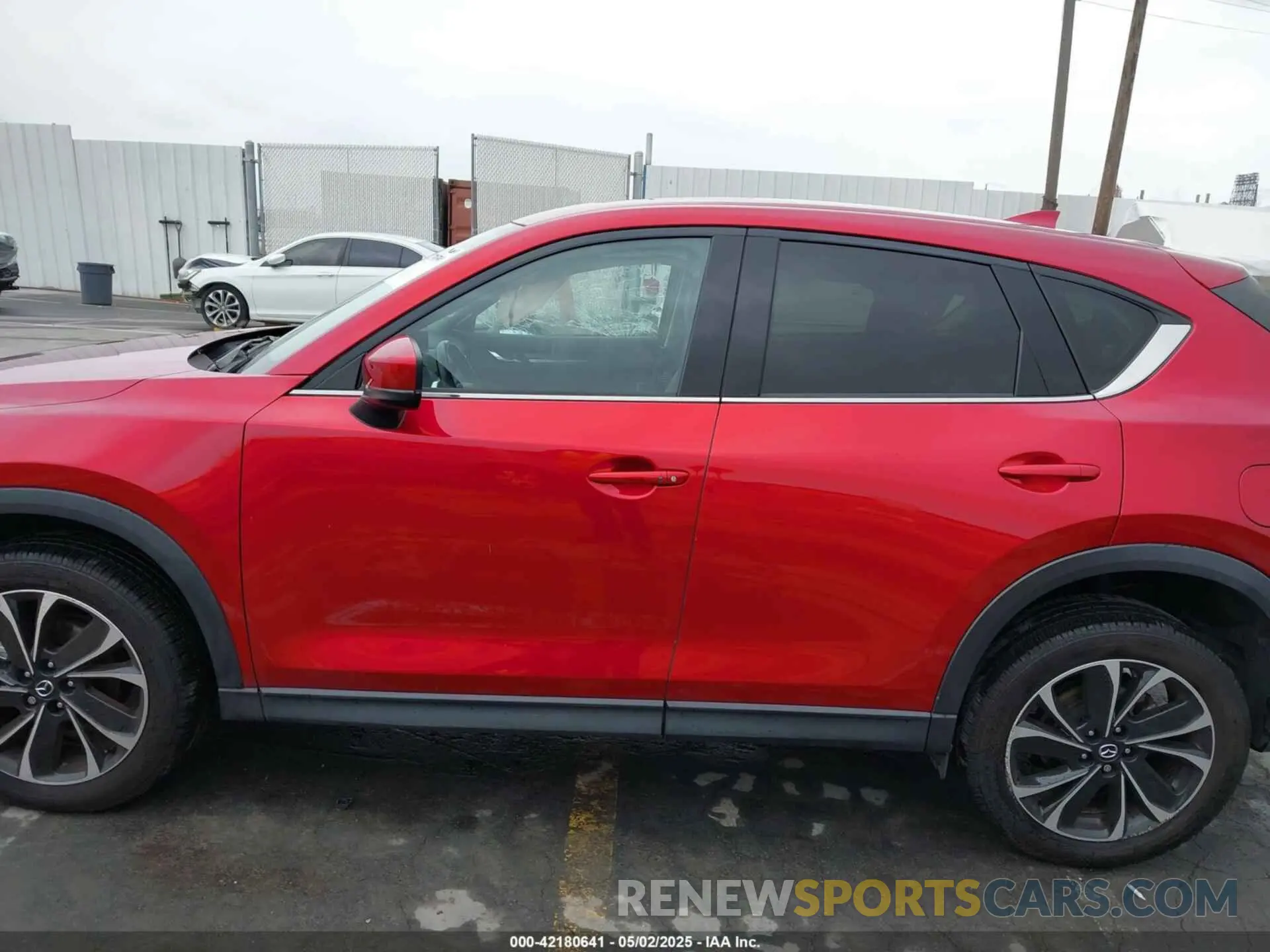 14 fotografías del automóvil dañado JM3KFBDM1N0644377 MAZDA CX-5 2022