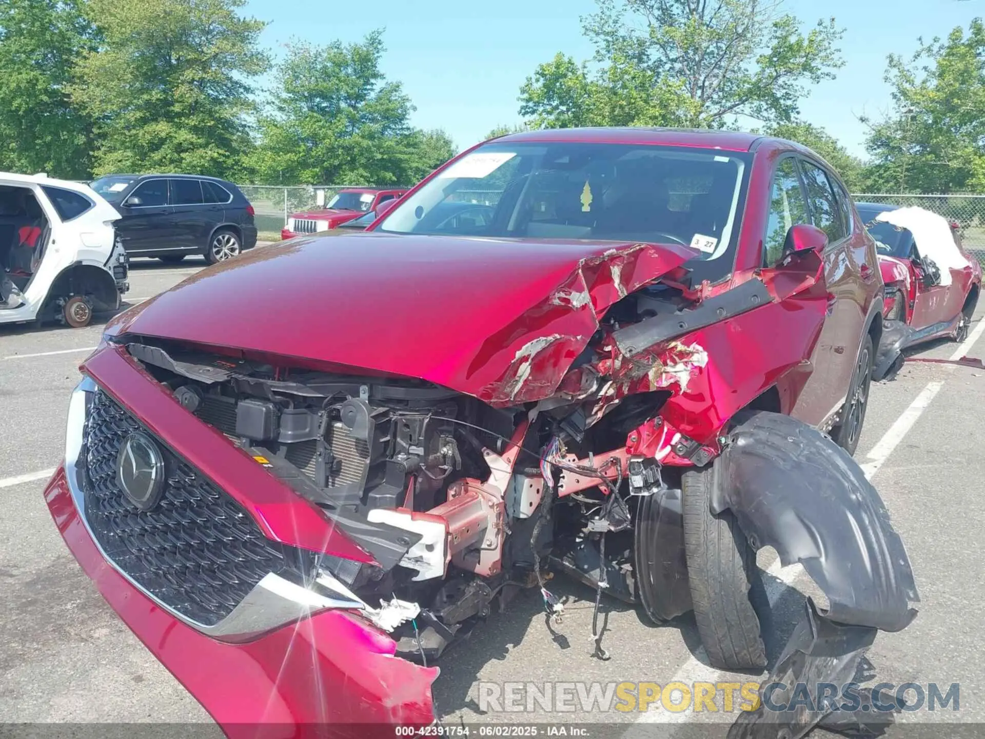 2 fotografías del automóvil dañado JM3KFBDM2N0537743 MAZDA CX-5 2022