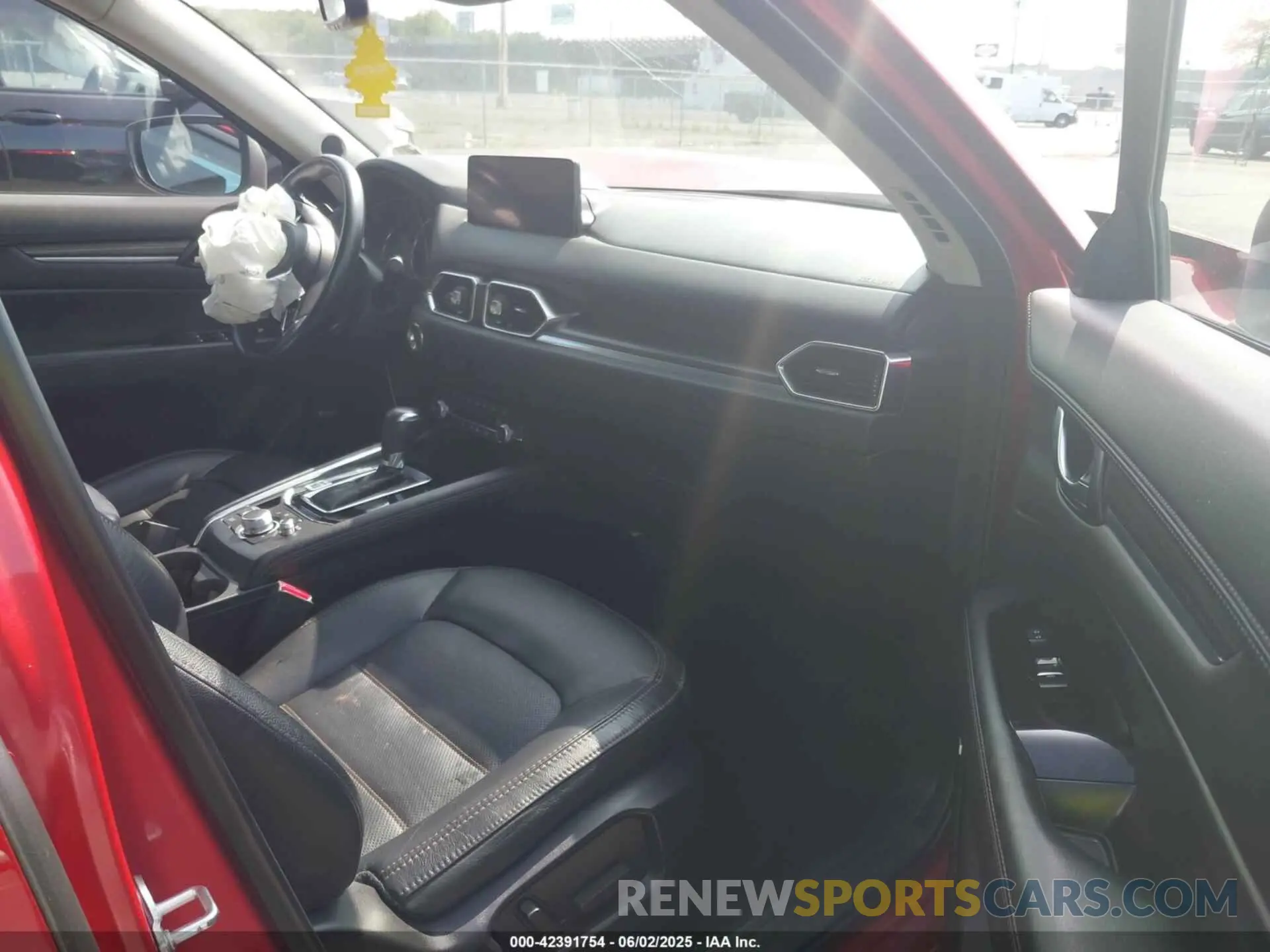 5 fotografías del automóvil dañado JM3KFBDM2N0537743 MAZDA CX-5 2022