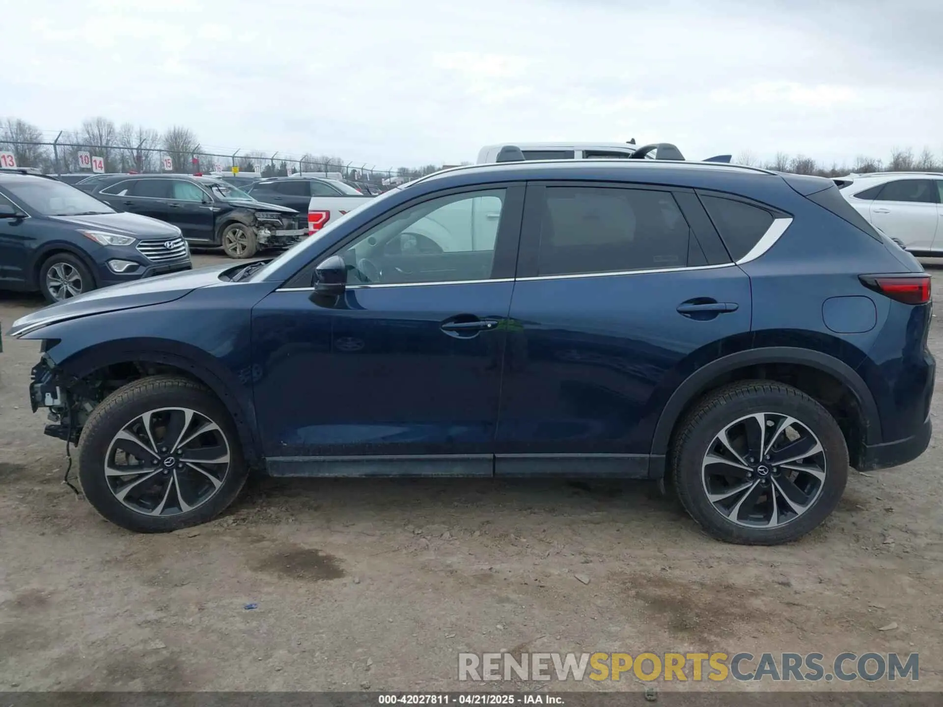 15 fotografías del automóvil dañado JM3KFBDM3N1523926 MAZDA CX-5 2022
