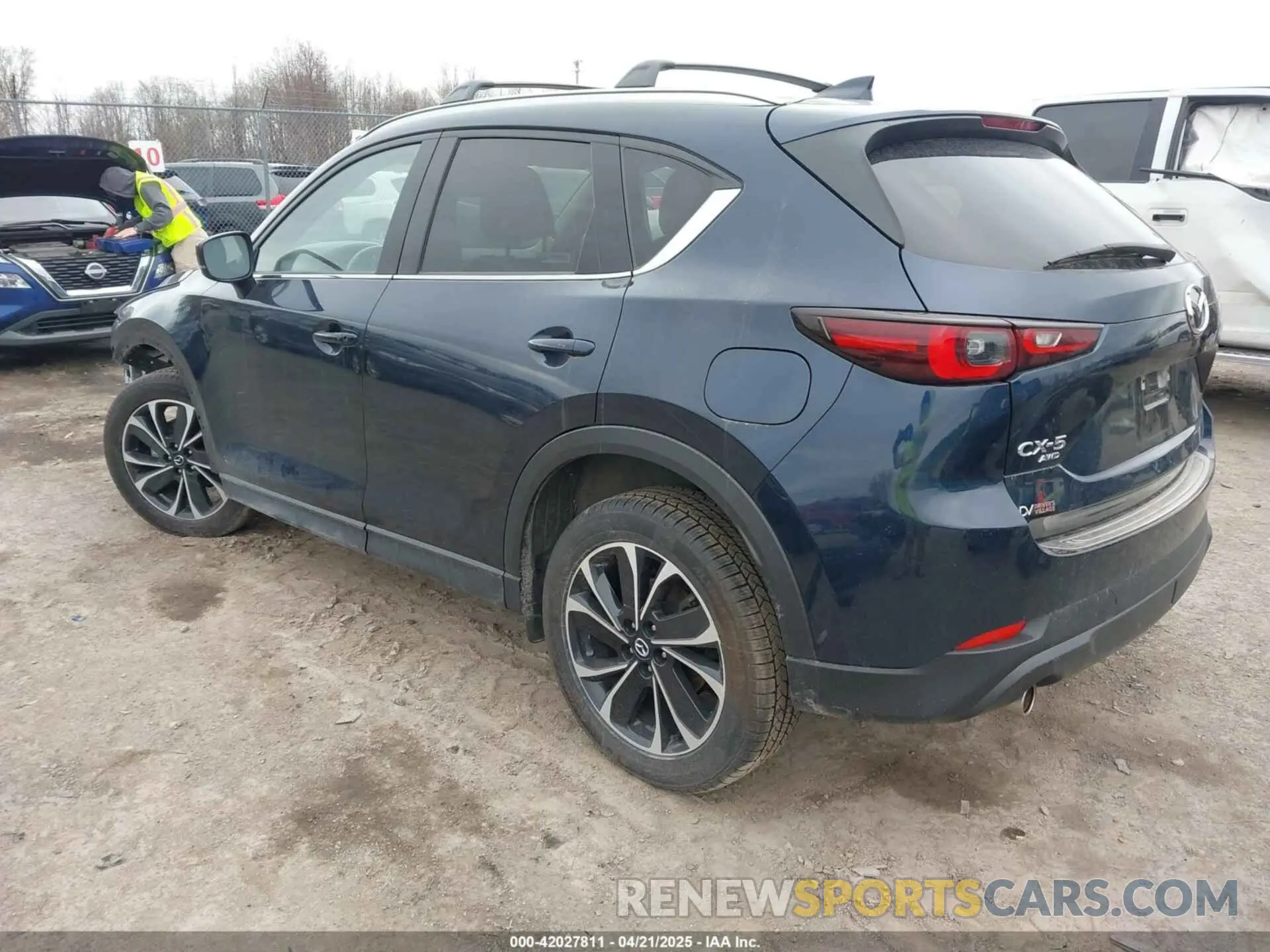 3 fotografías del automóvil dañado JM3KFBDM3N1523926 MAZDA CX-5 2022