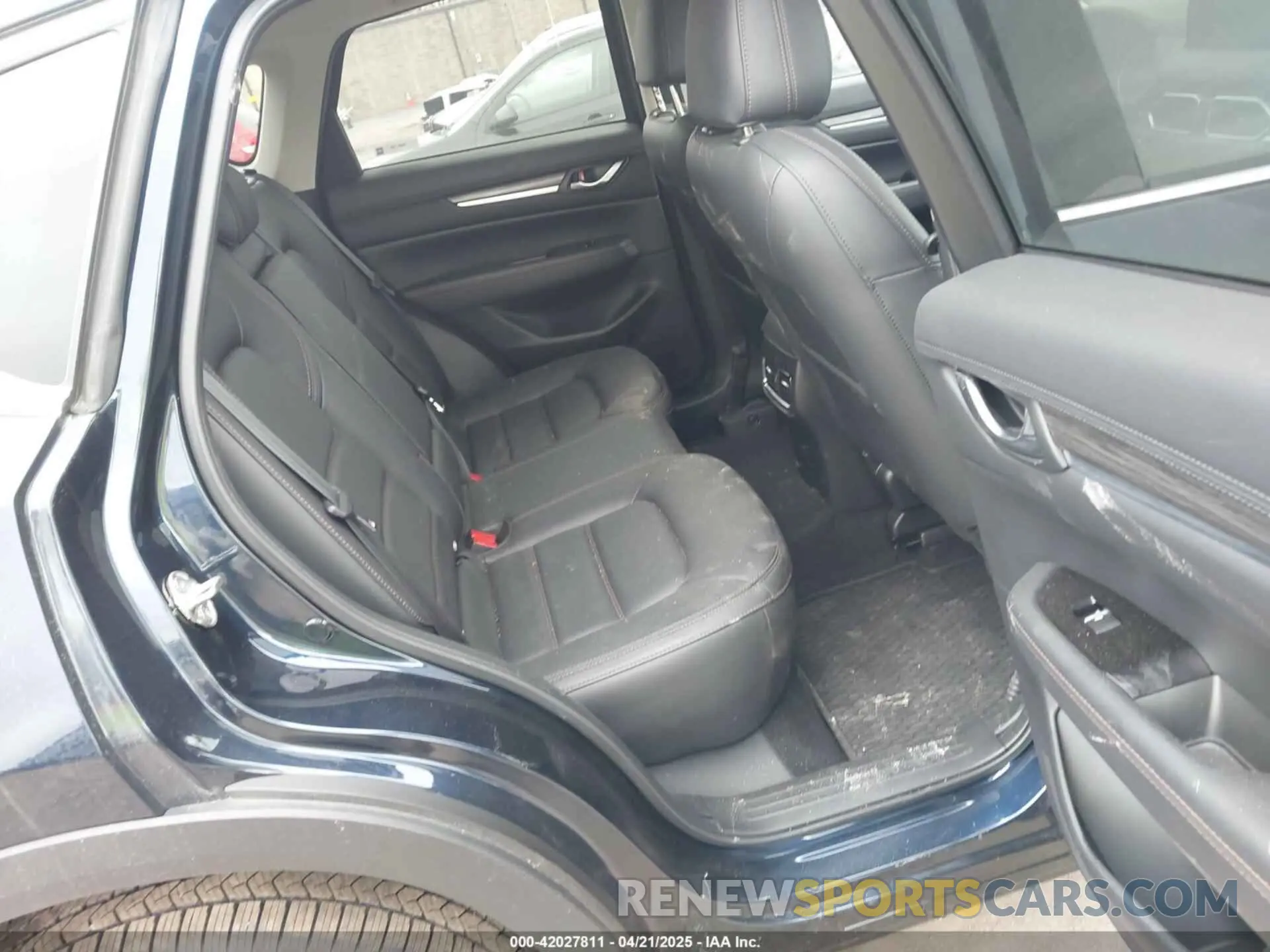 8 fotografías del automóvil dañado JM3KFBDM3N1523926 MAZDA CX-5 2022