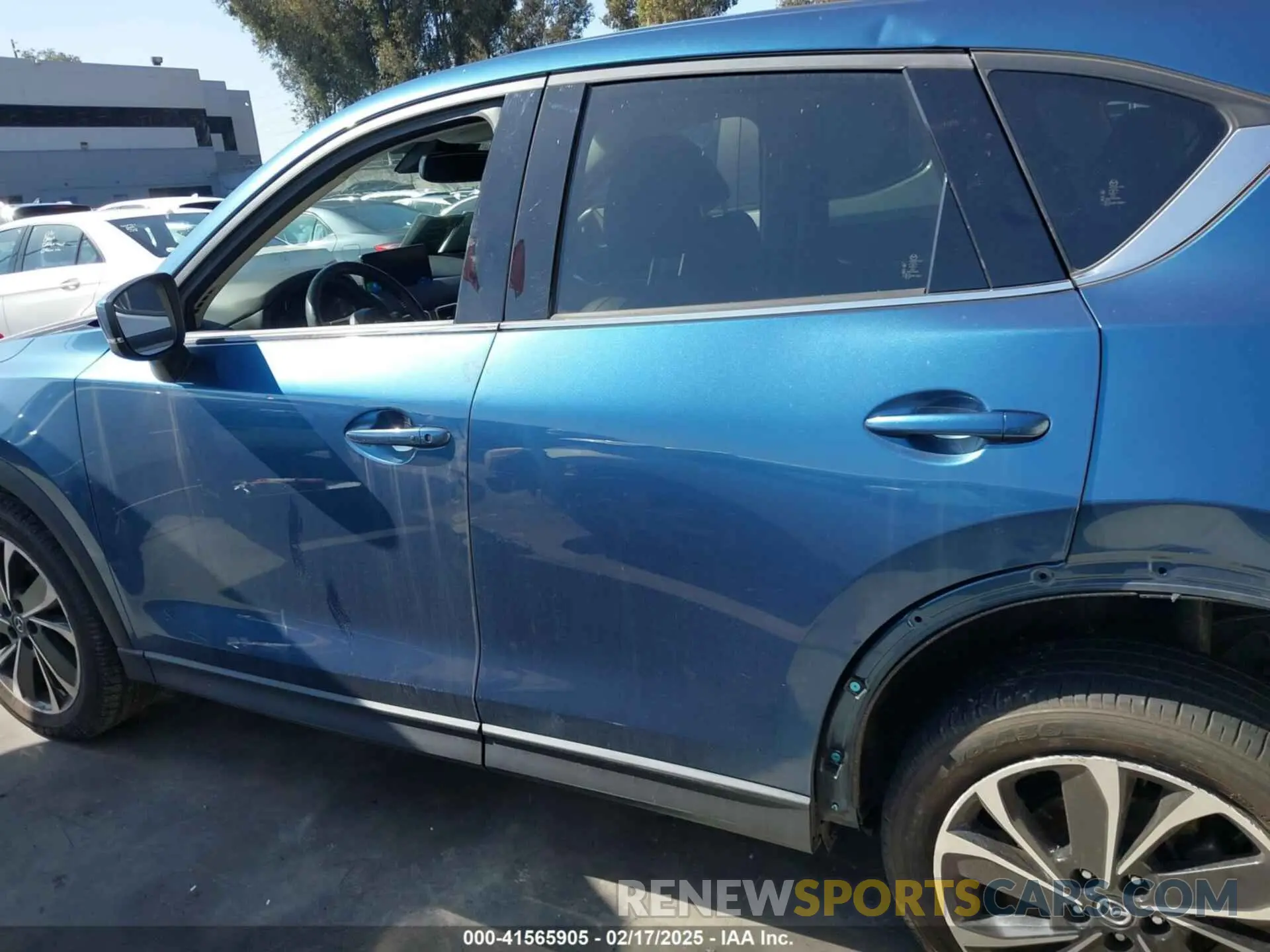 14 fotografías del automóvil dañado JM3KFBDM4N0573577 MAZDA CX-5 2022