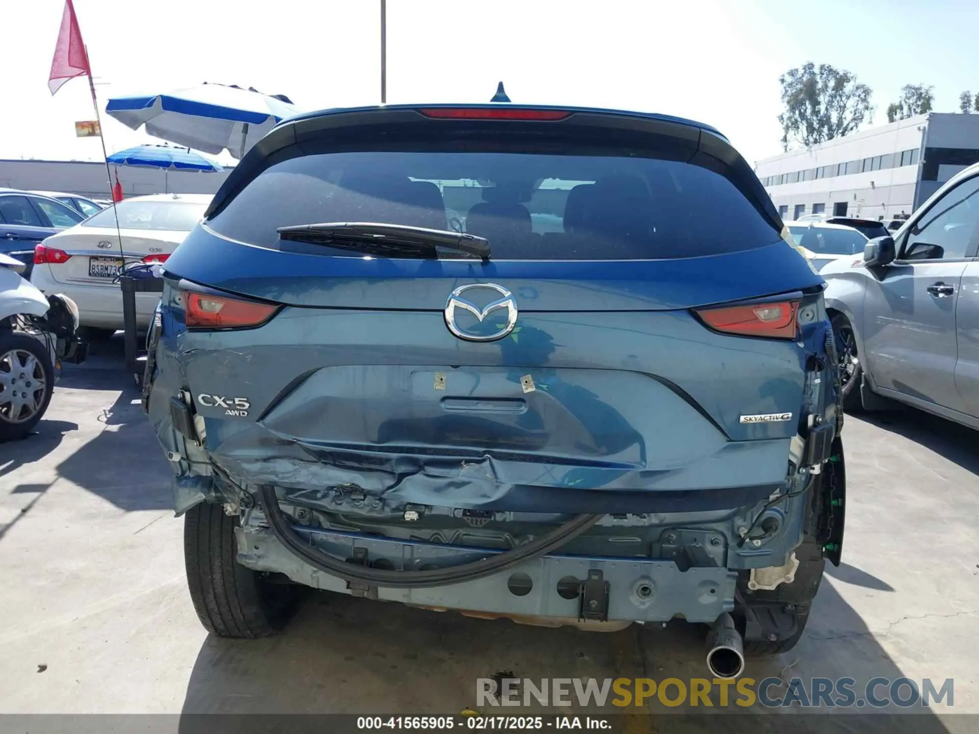 16 fotografías del automóvil dañado JM3KFBDM4N0573577 MAZDA CX-5 2022