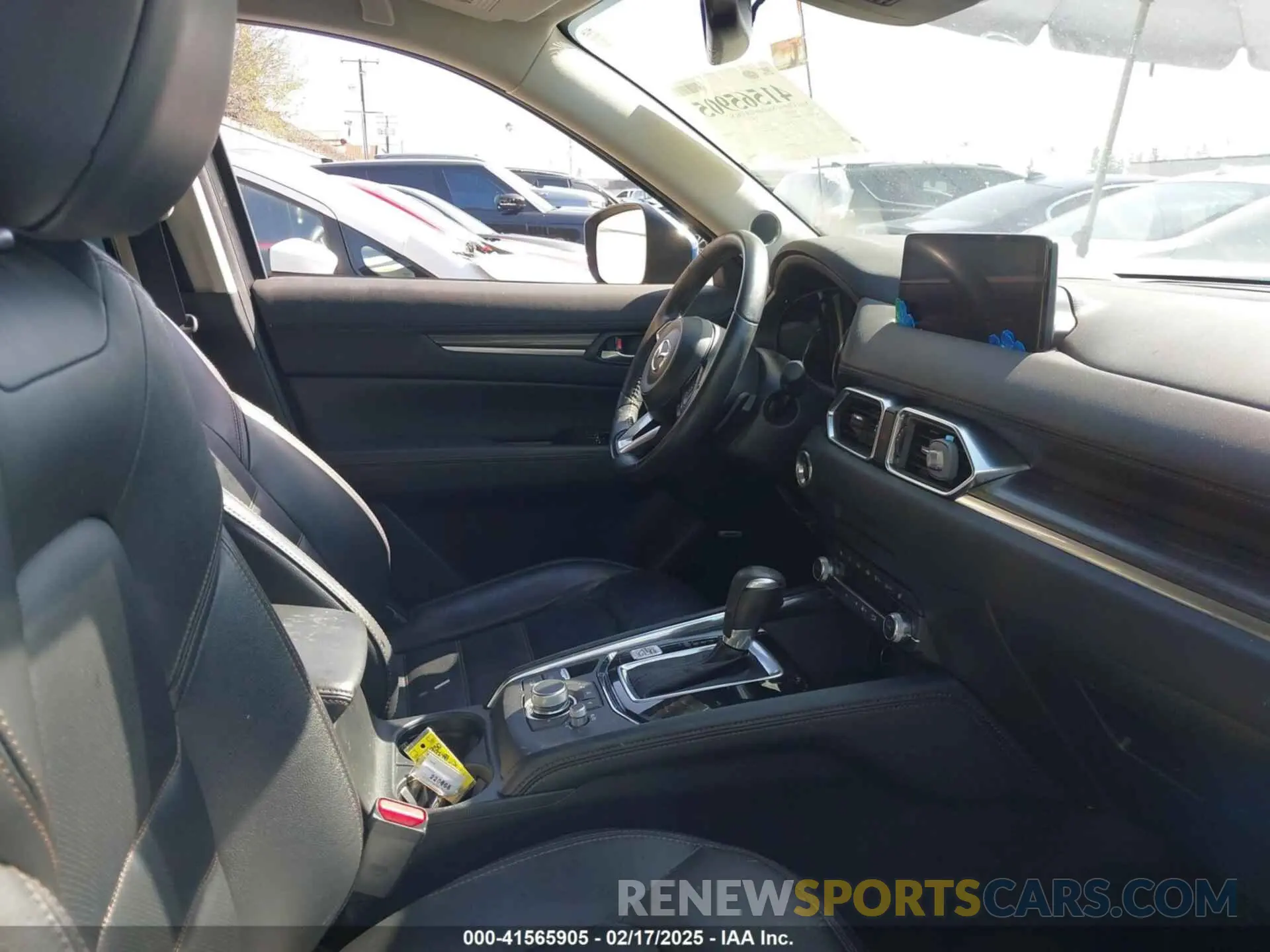 5 fotografías del automóvil dañado JM3KFBDM4N0573577 MAZDA CX-5 2022