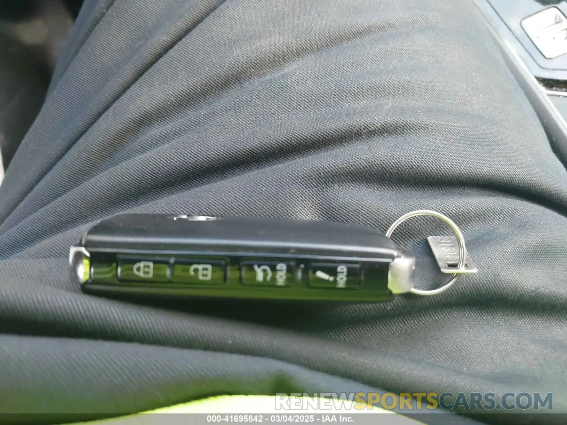 11 fotografías del automóvil dañado JM3KFBDM4N1528813 MAZDA CX-5 2022