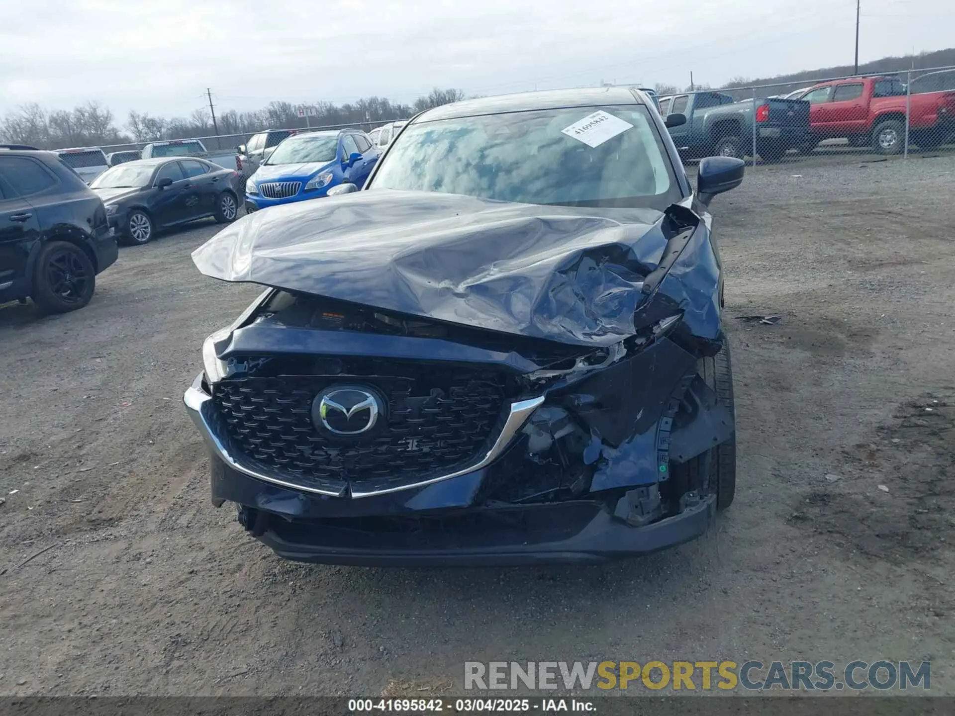 12 fotografías del automóvil dañado JM3KFBDM4N1528813 MAZDA CX-5 2022