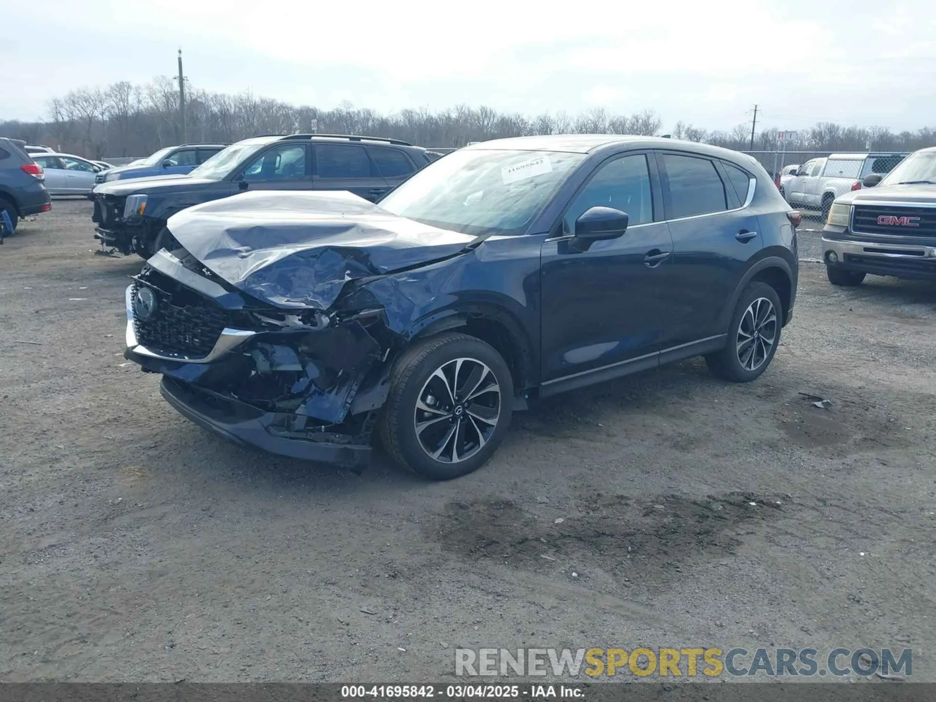 2 fotografías del automóvil dañado JM3KFBDM4N1528813 MAZDA CX-5 2022