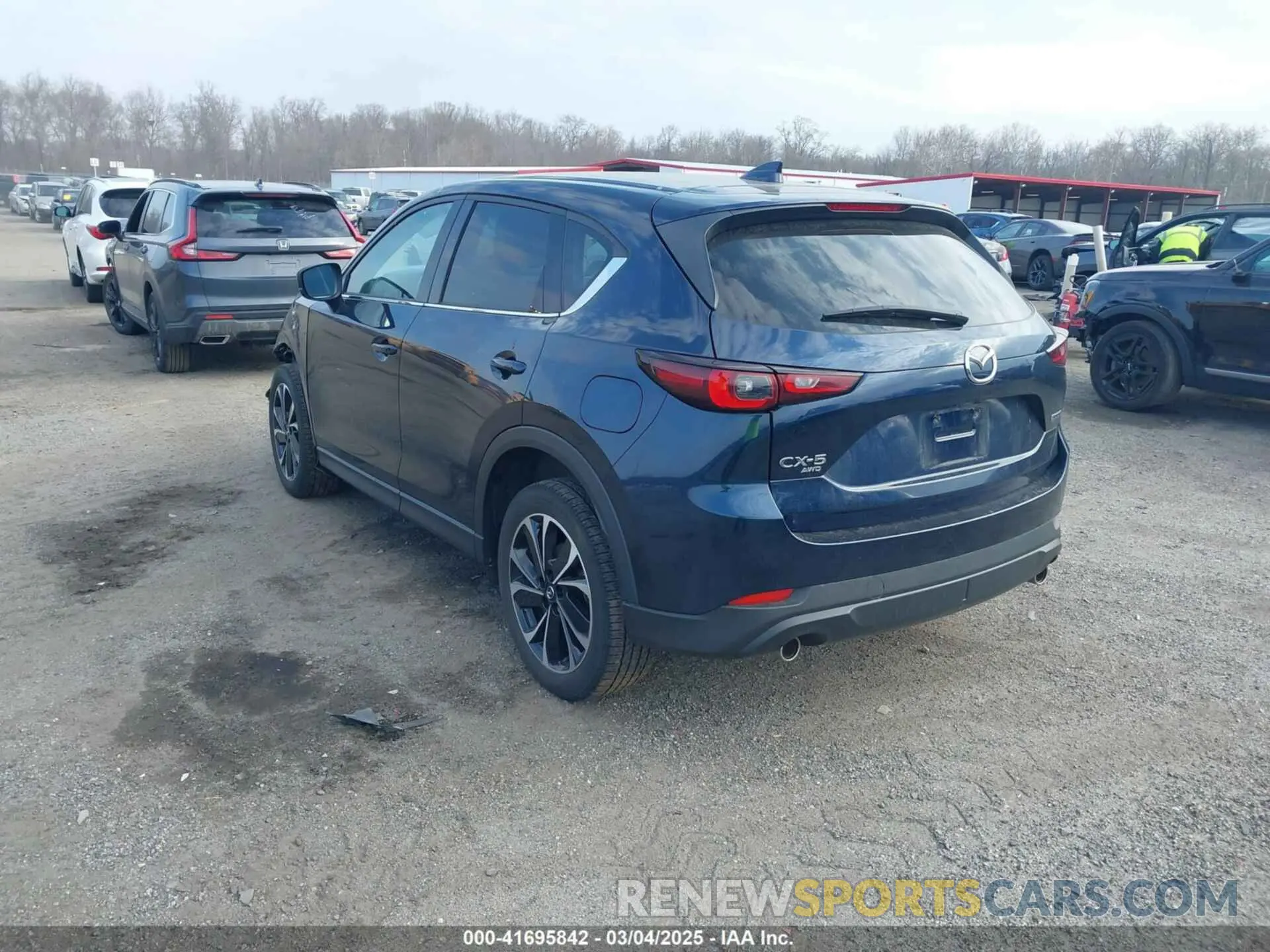 3 fotografías del automóvil dañado JM3KFBDM4N1528813 MAZDA CX-5 2022