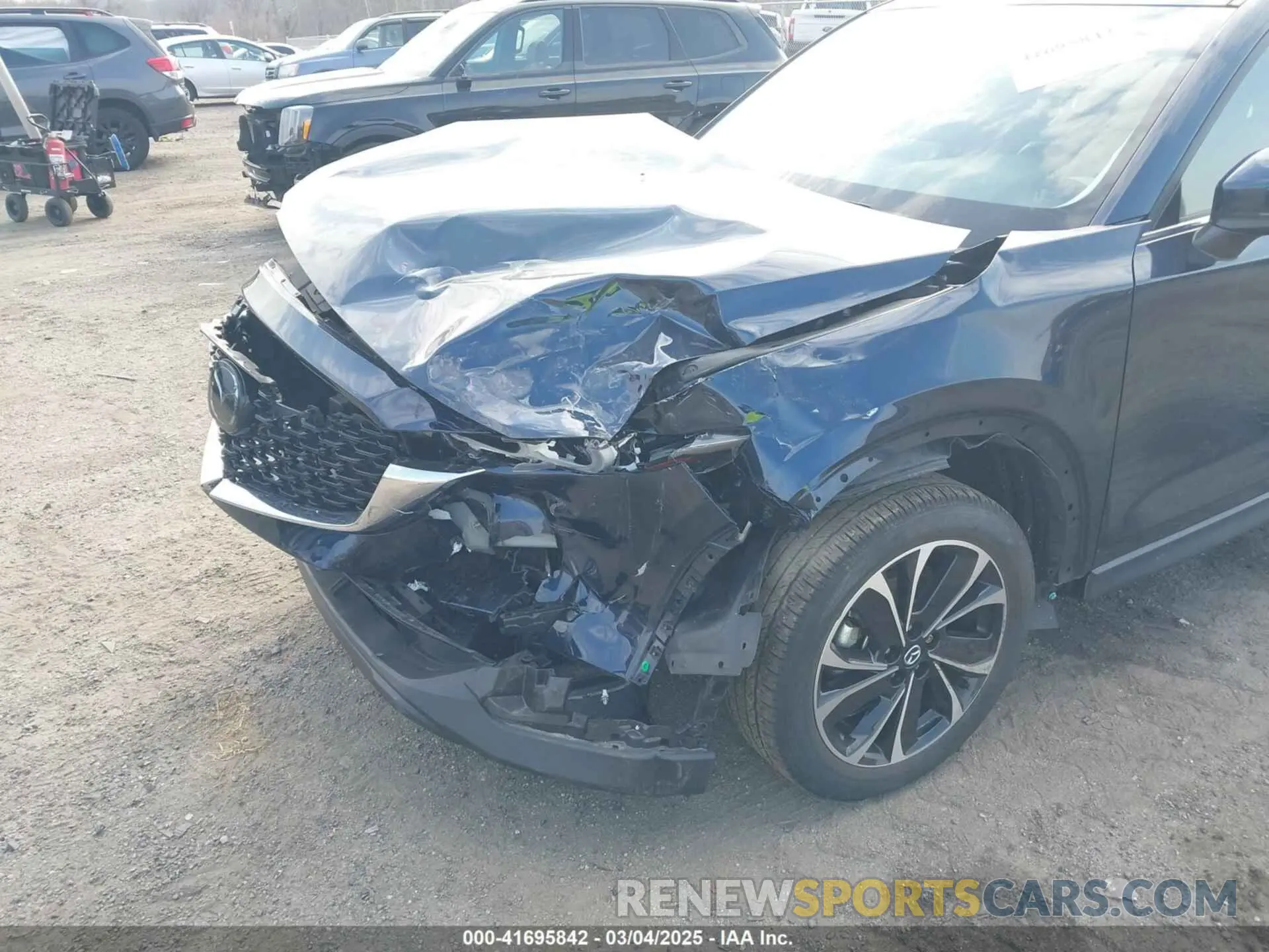 6 fotografías del automóvil dañado JM3KFBDM4N1528813 MAZDA CX-5 2022