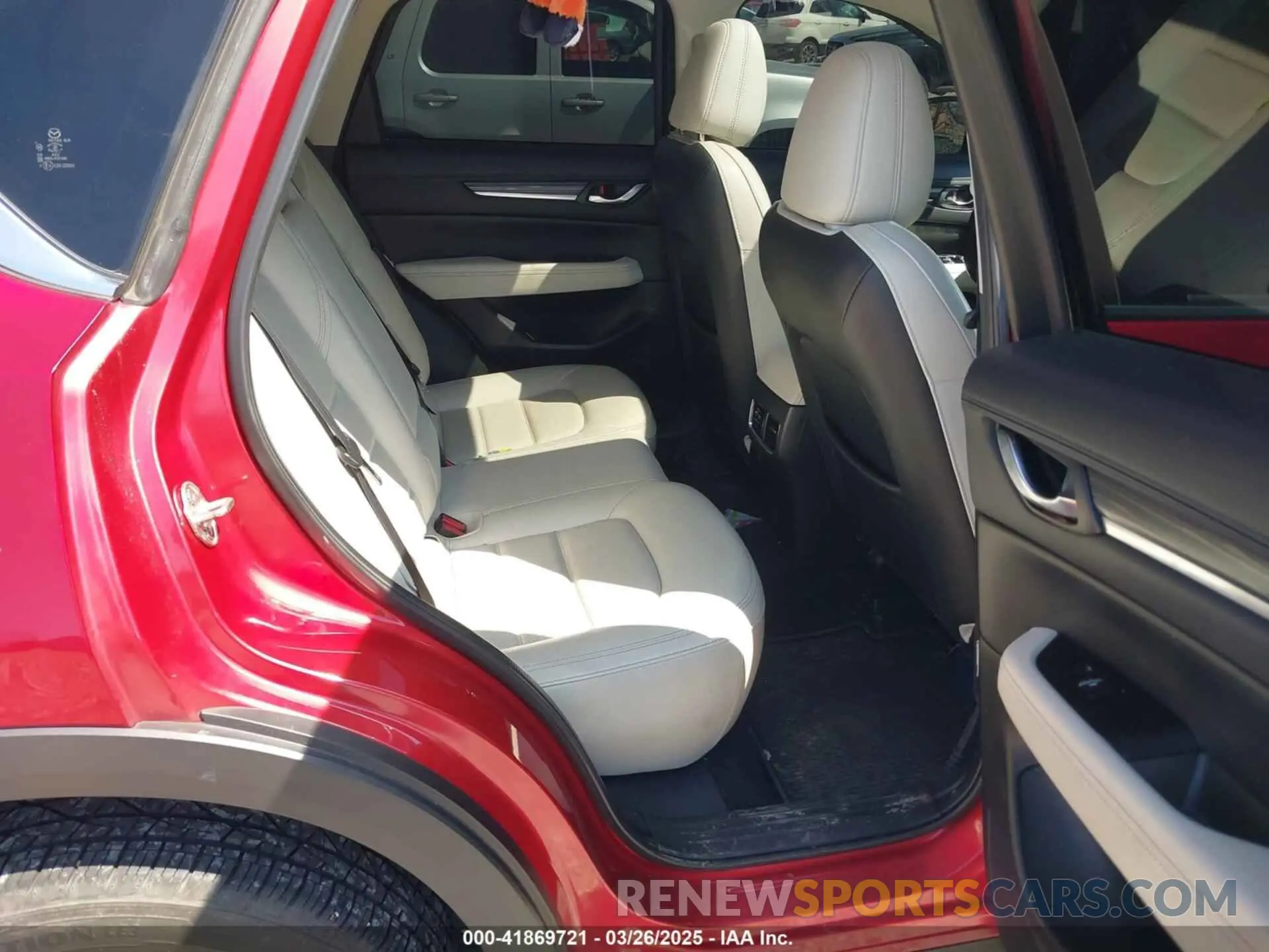 8 fotografías del automóvil dañado JM3KFBDM5N1532837 MAZDA CX-5 2022