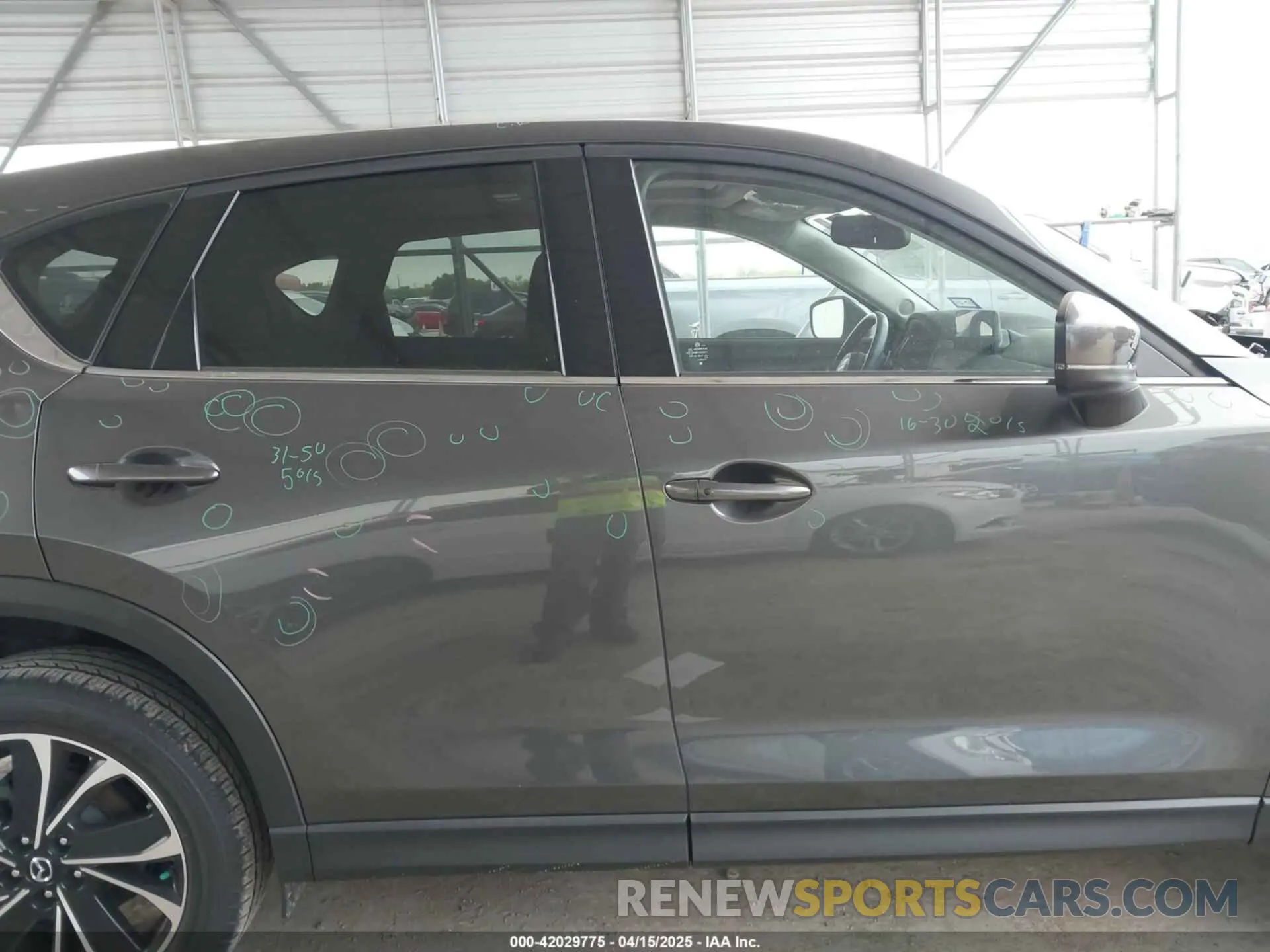 13 fotografías del automóvil dañado JM3KFBDM5N1629634 MAZDA CX-5 2022